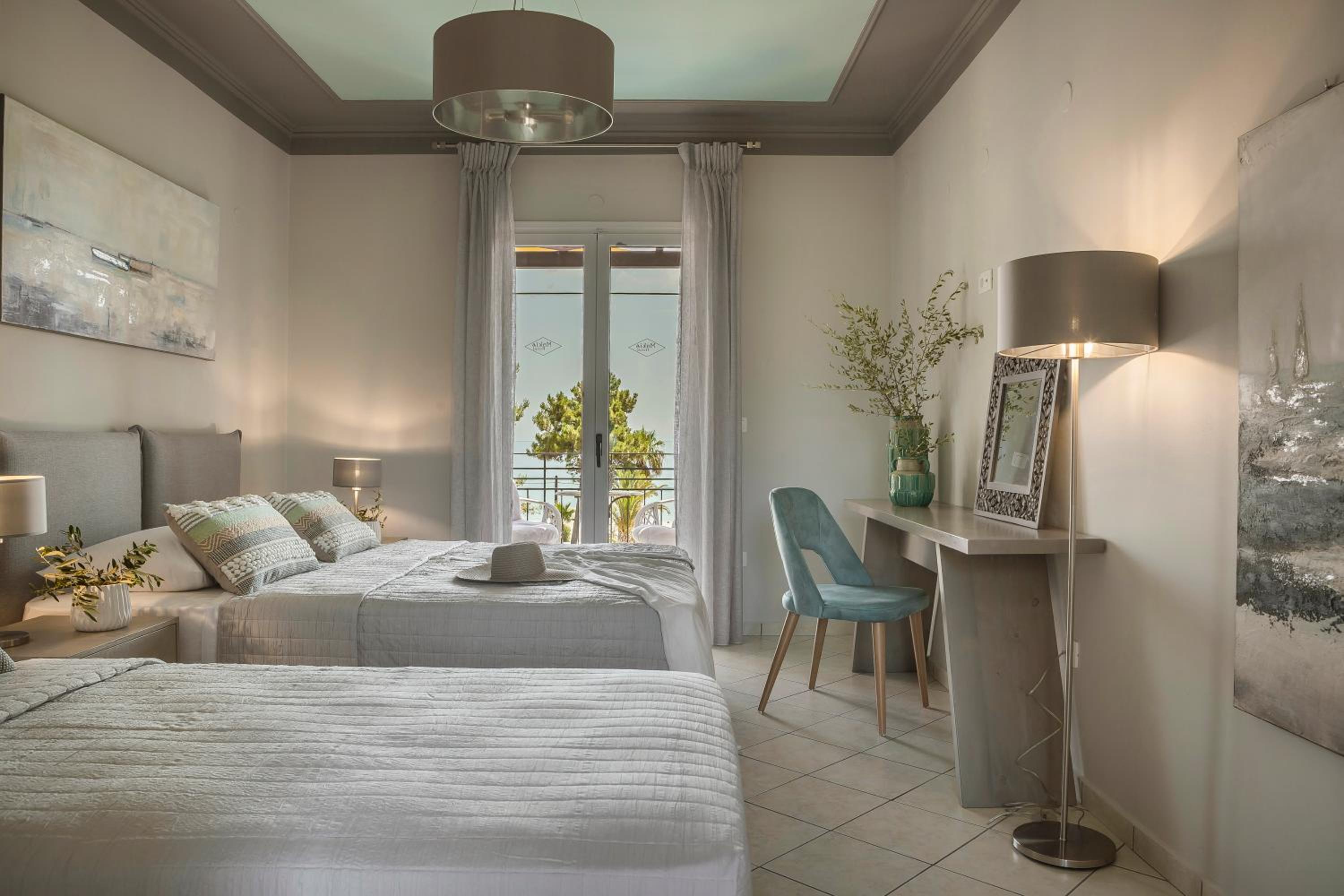 Triple Room with Sea View