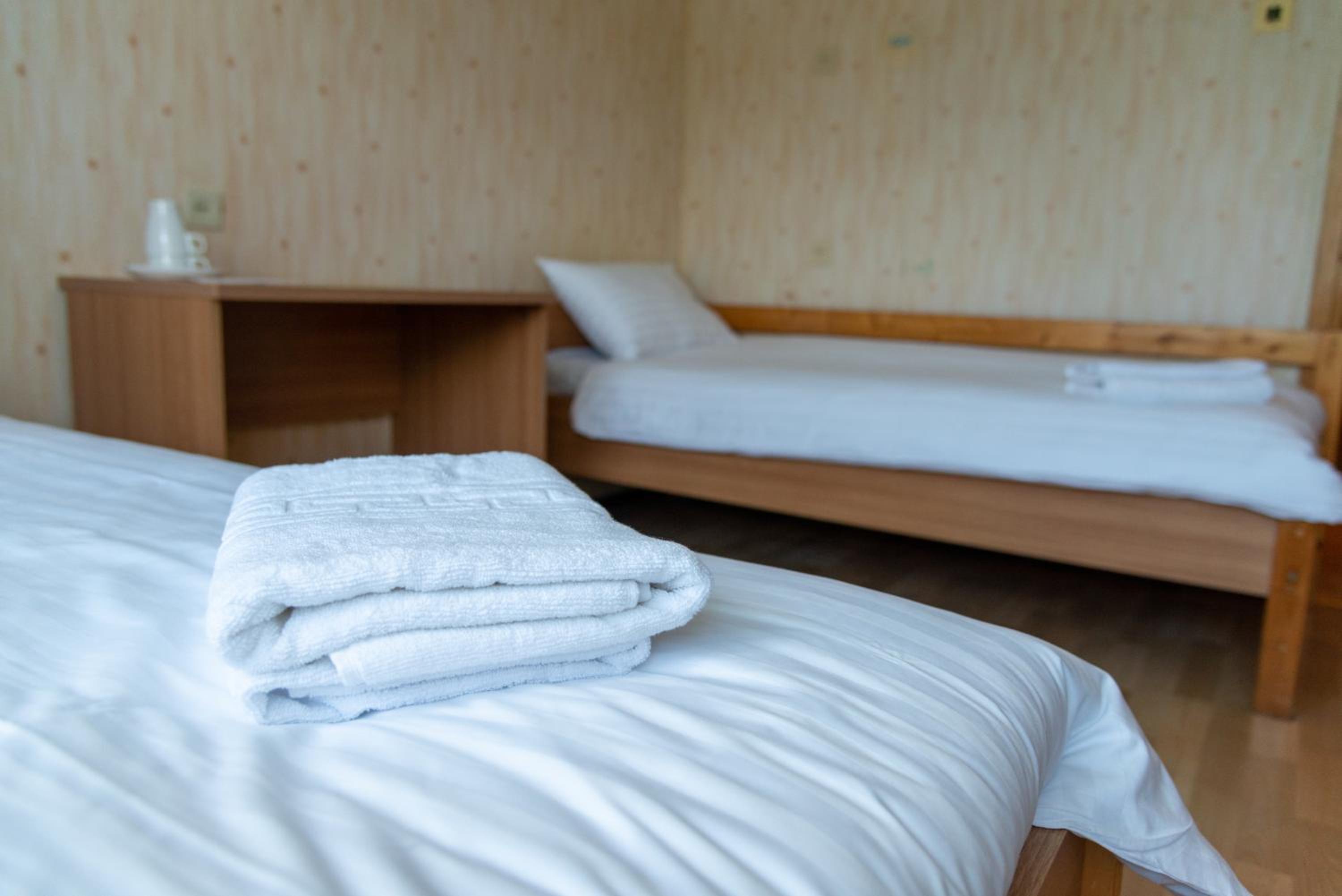 Double or Twin Room - Photo 9