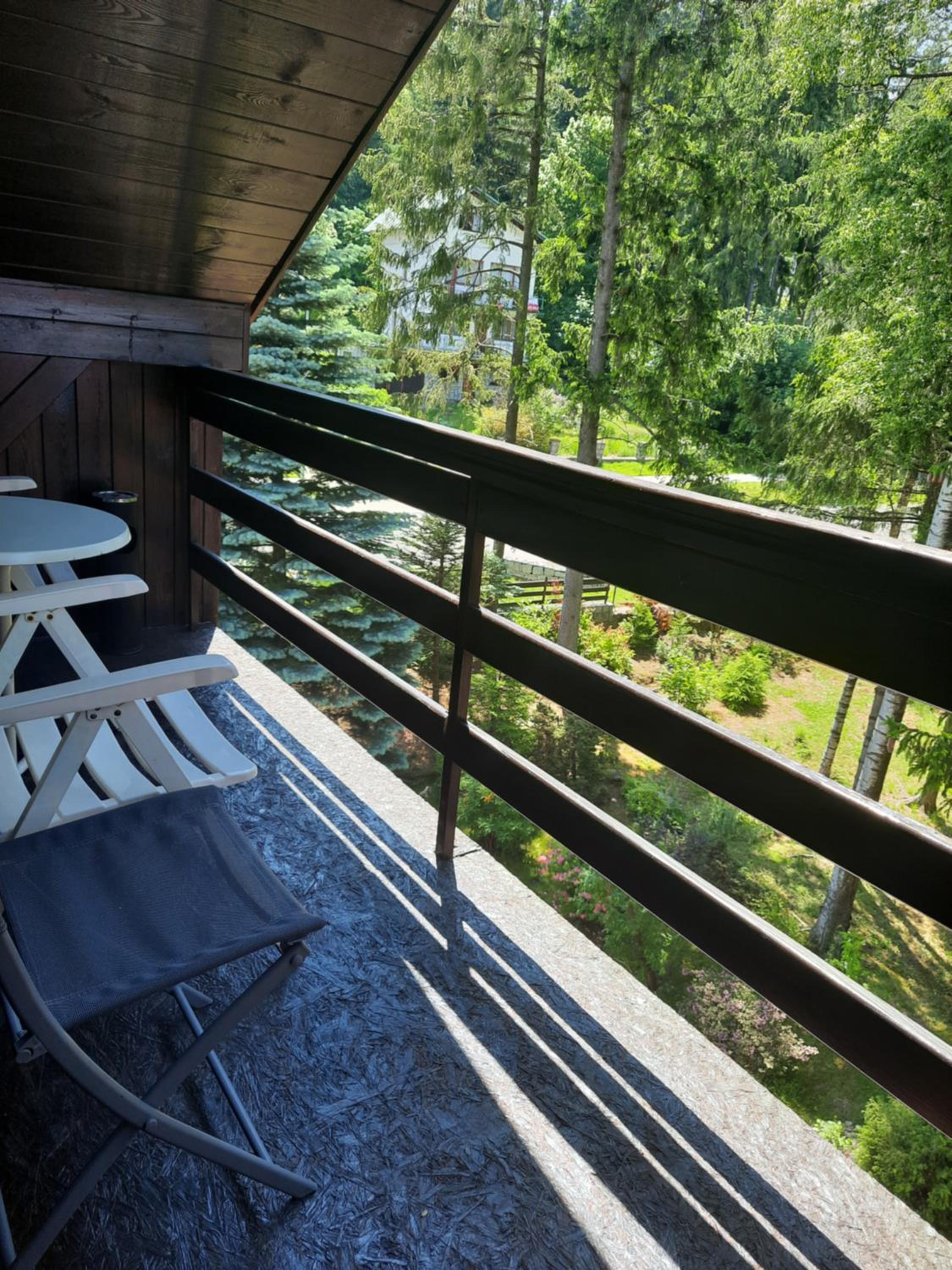 Triple Room with Balcony - Photo 8