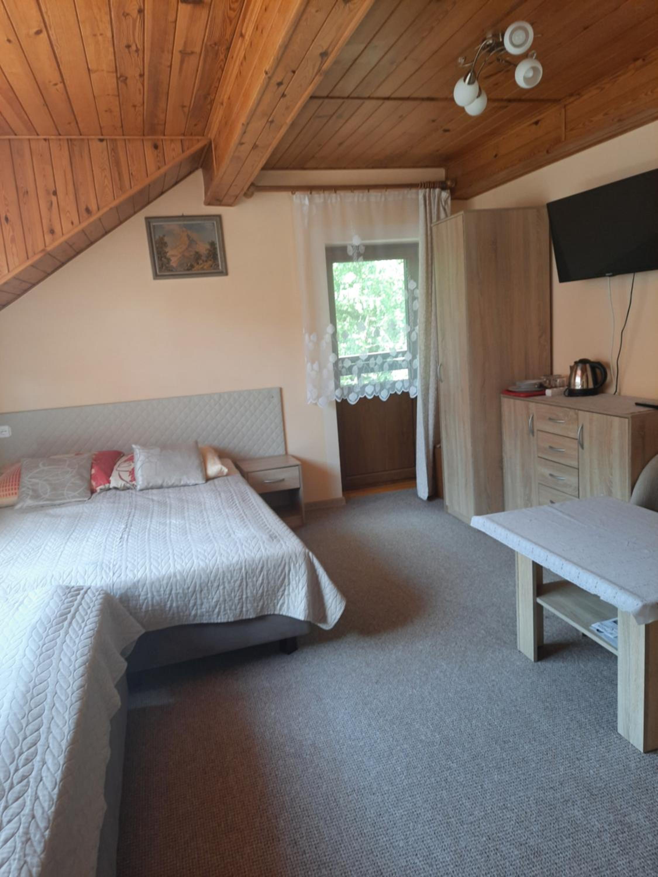 Triple Room with Balcony - Photo 1
