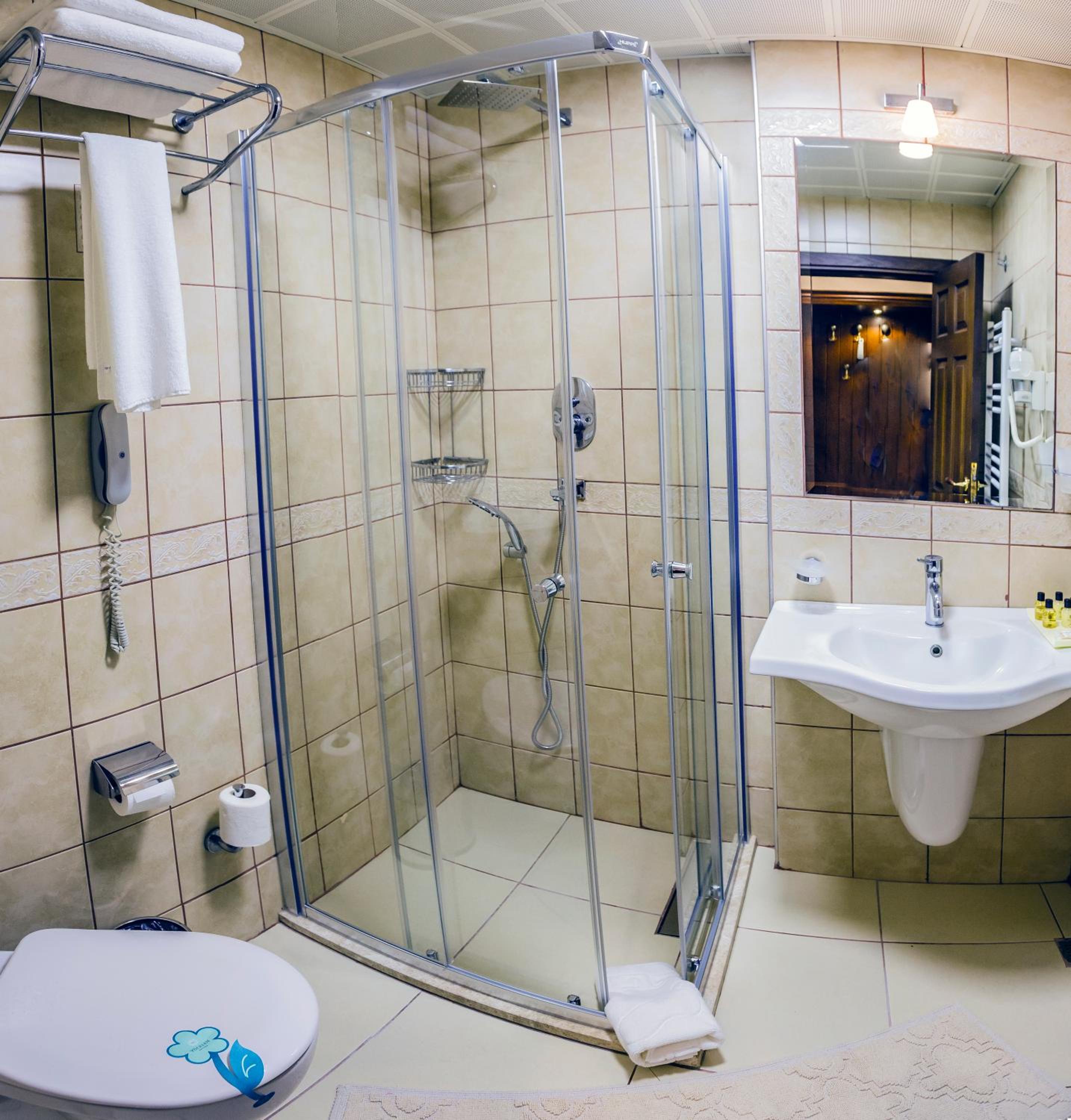 Standard Double Suite photo 3