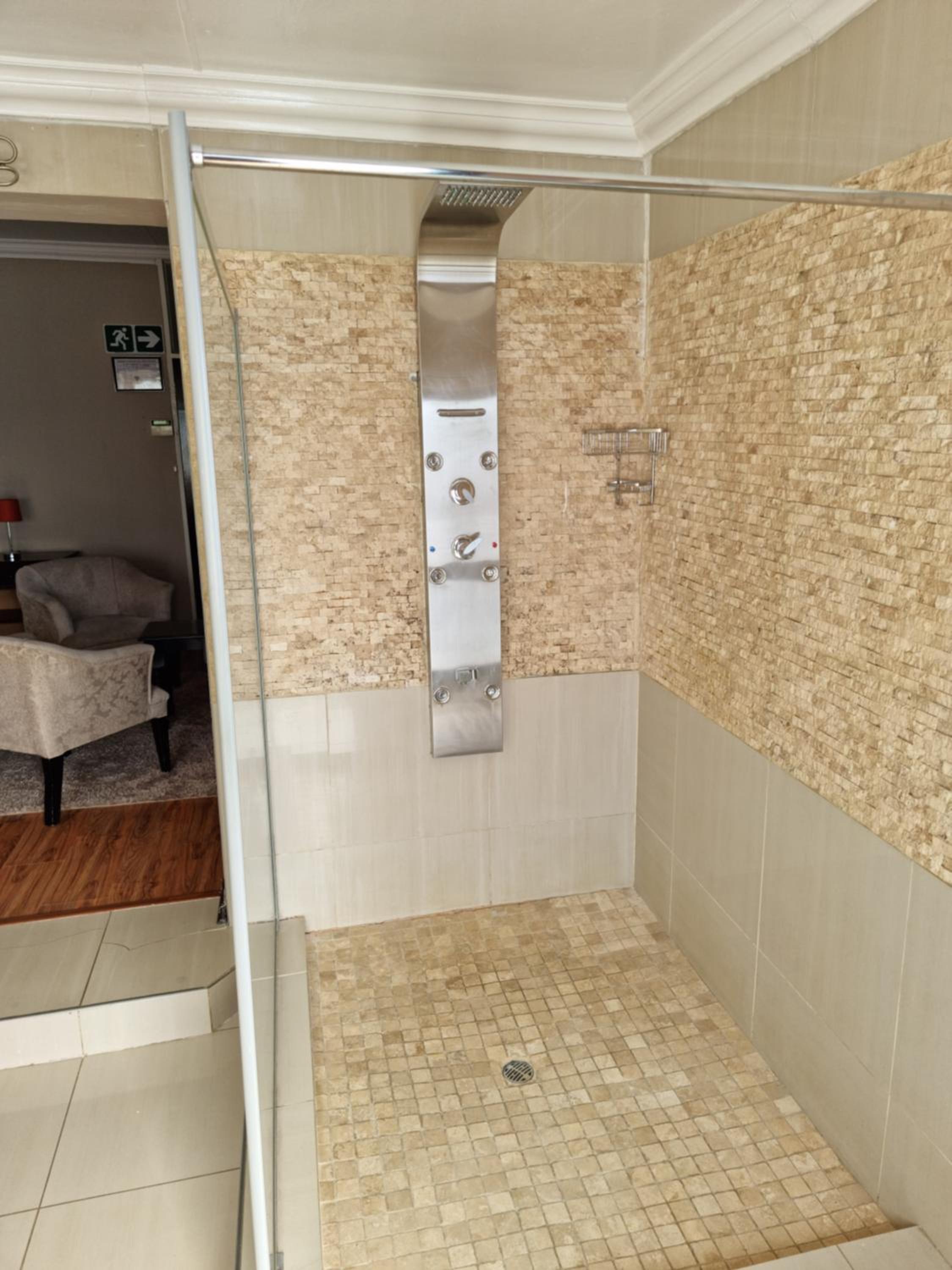 Deluxe Triple Room - Photo 4
