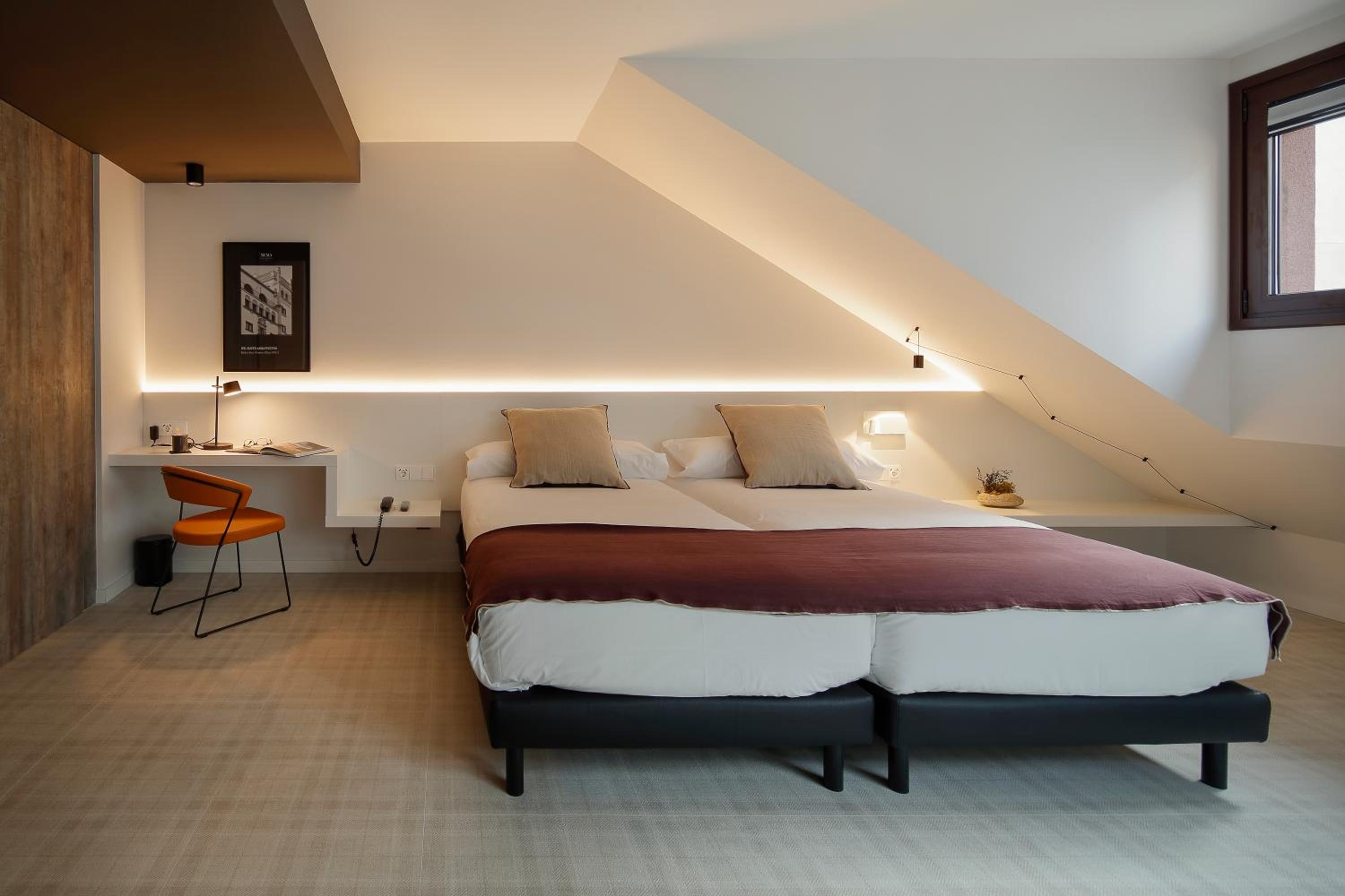 Superior Twin Room - Photo 2