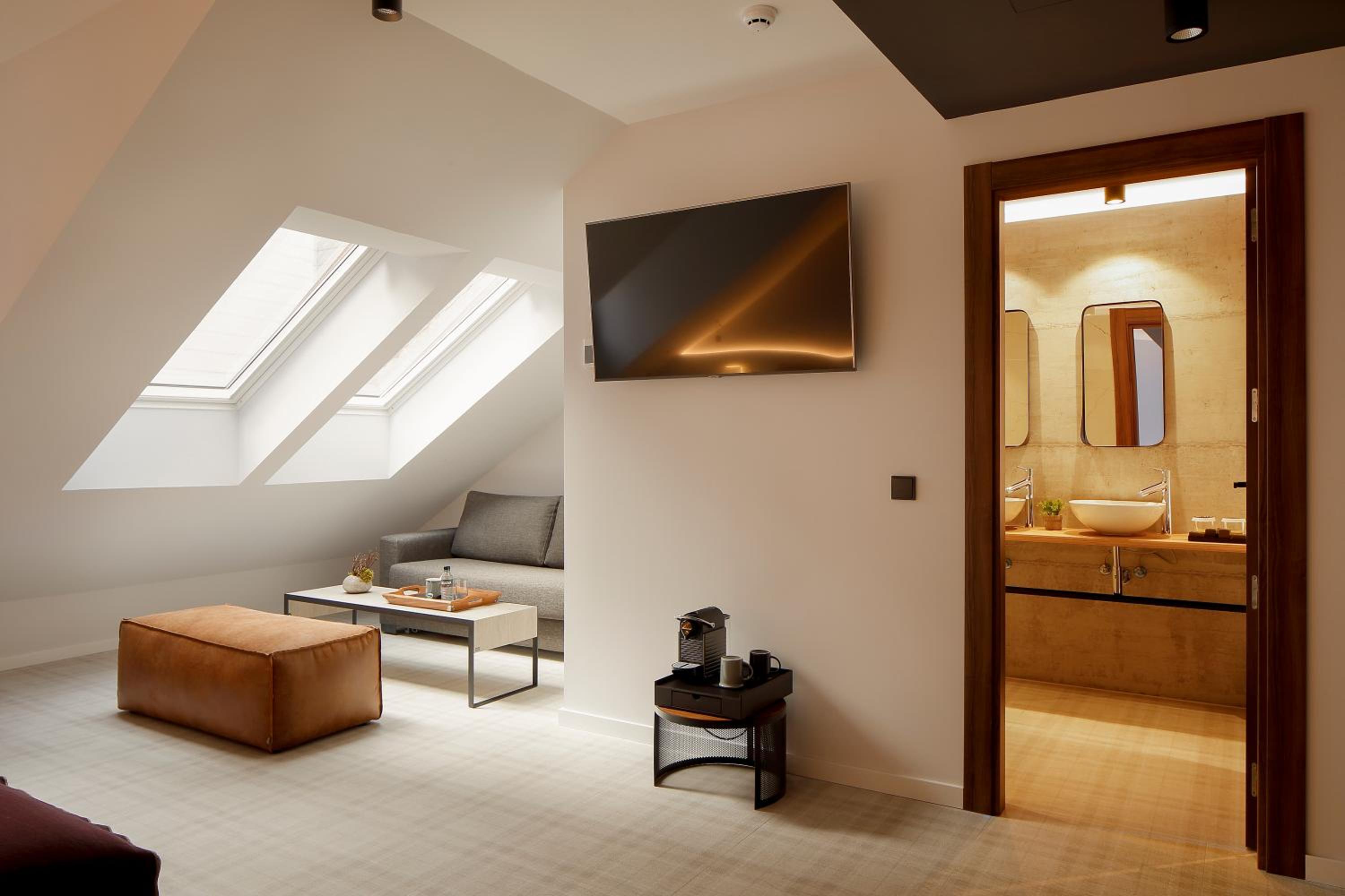 Superior Twin Room - Photo 6