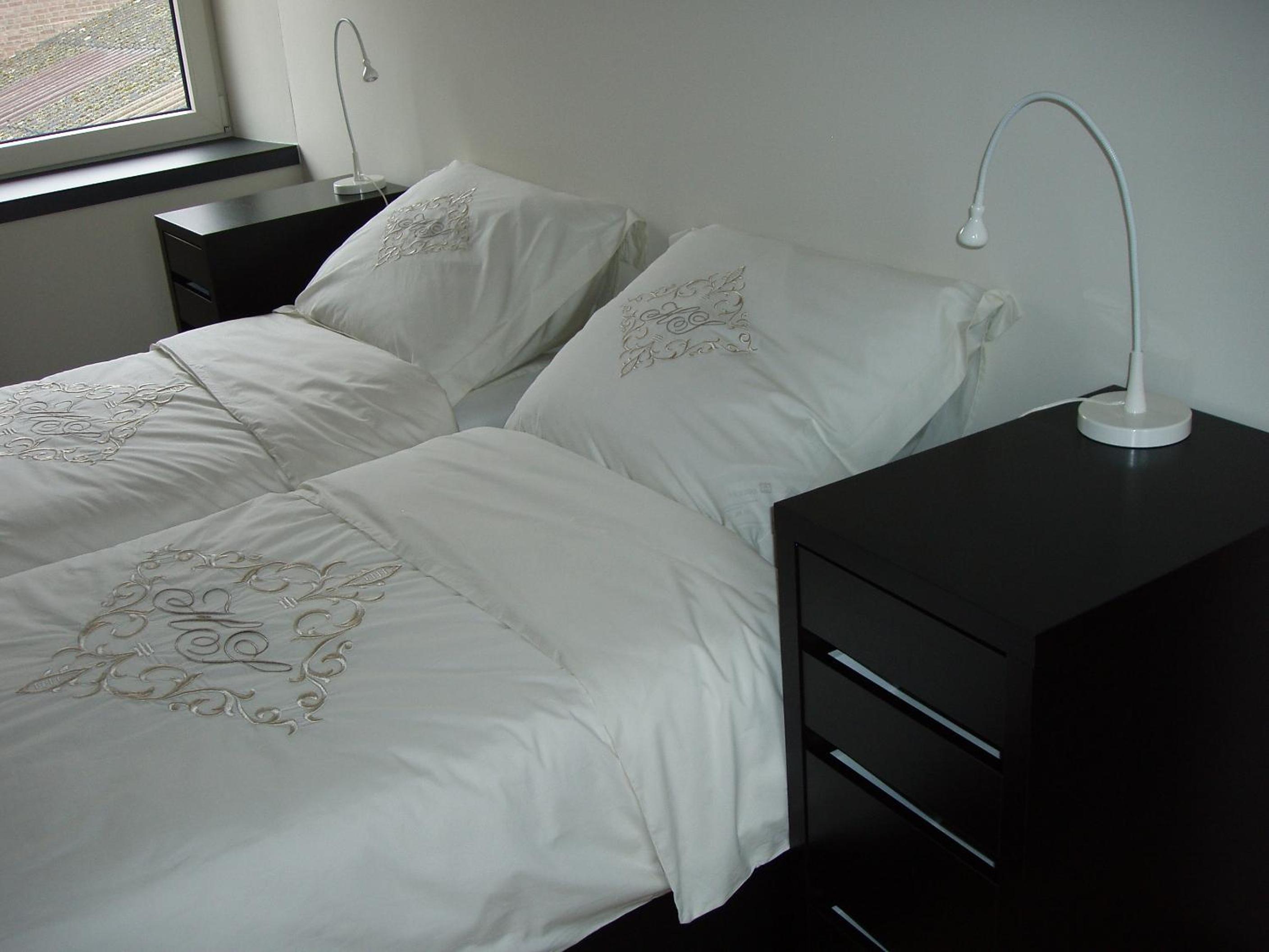 Three-Bedroom House photo 3