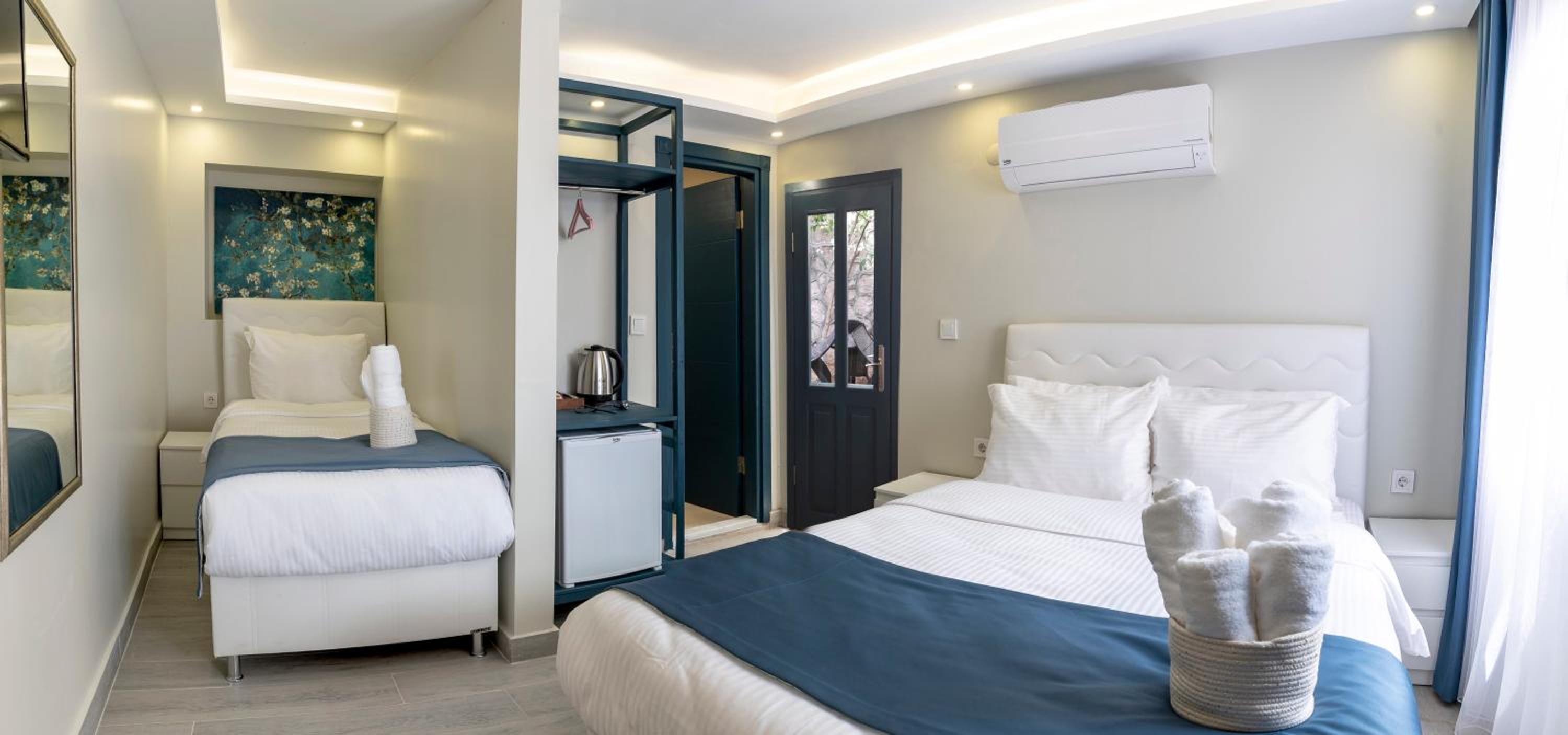 Triple Room with Garden View