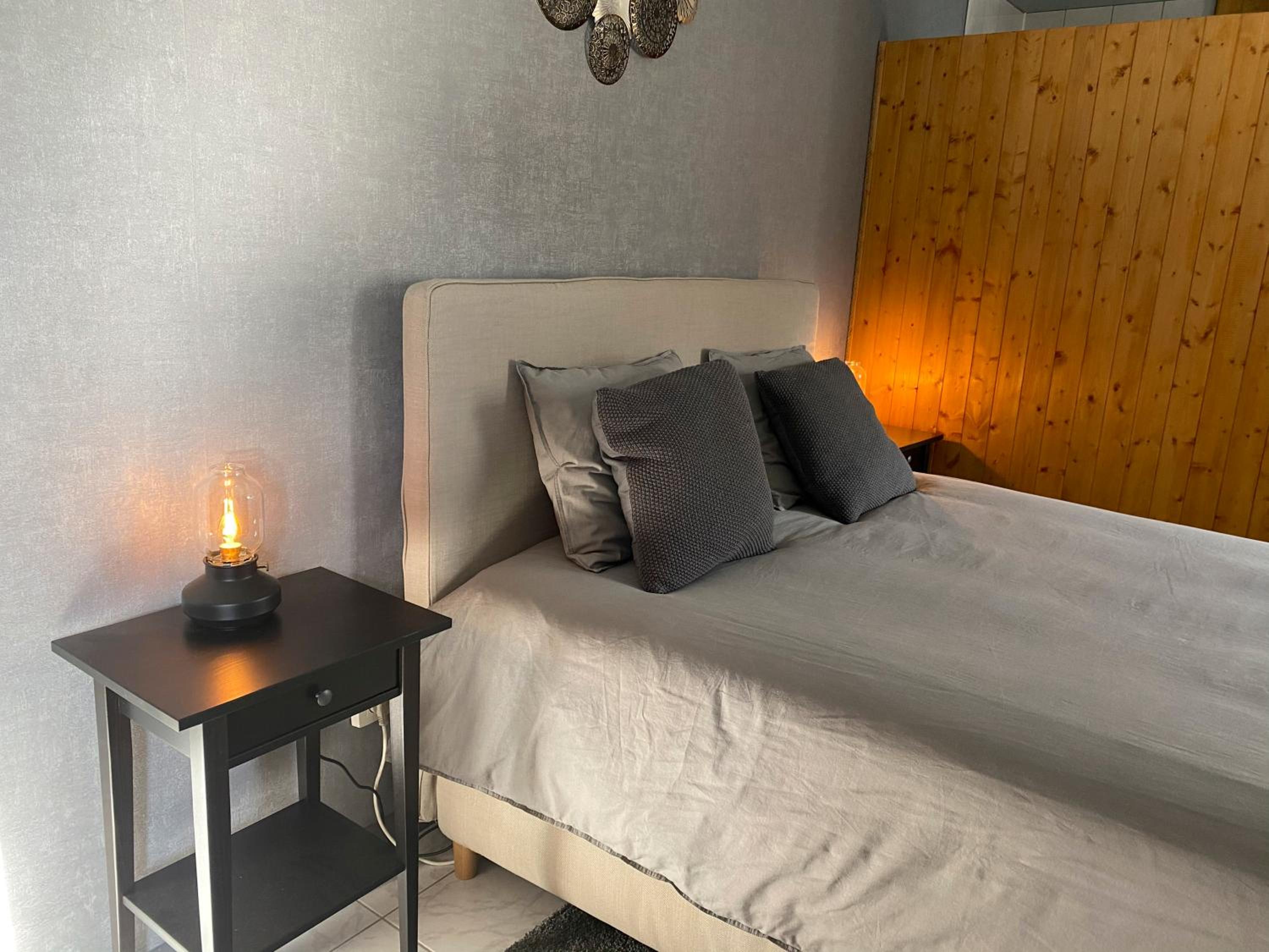 Deluxe Double Room with Shower photo 1