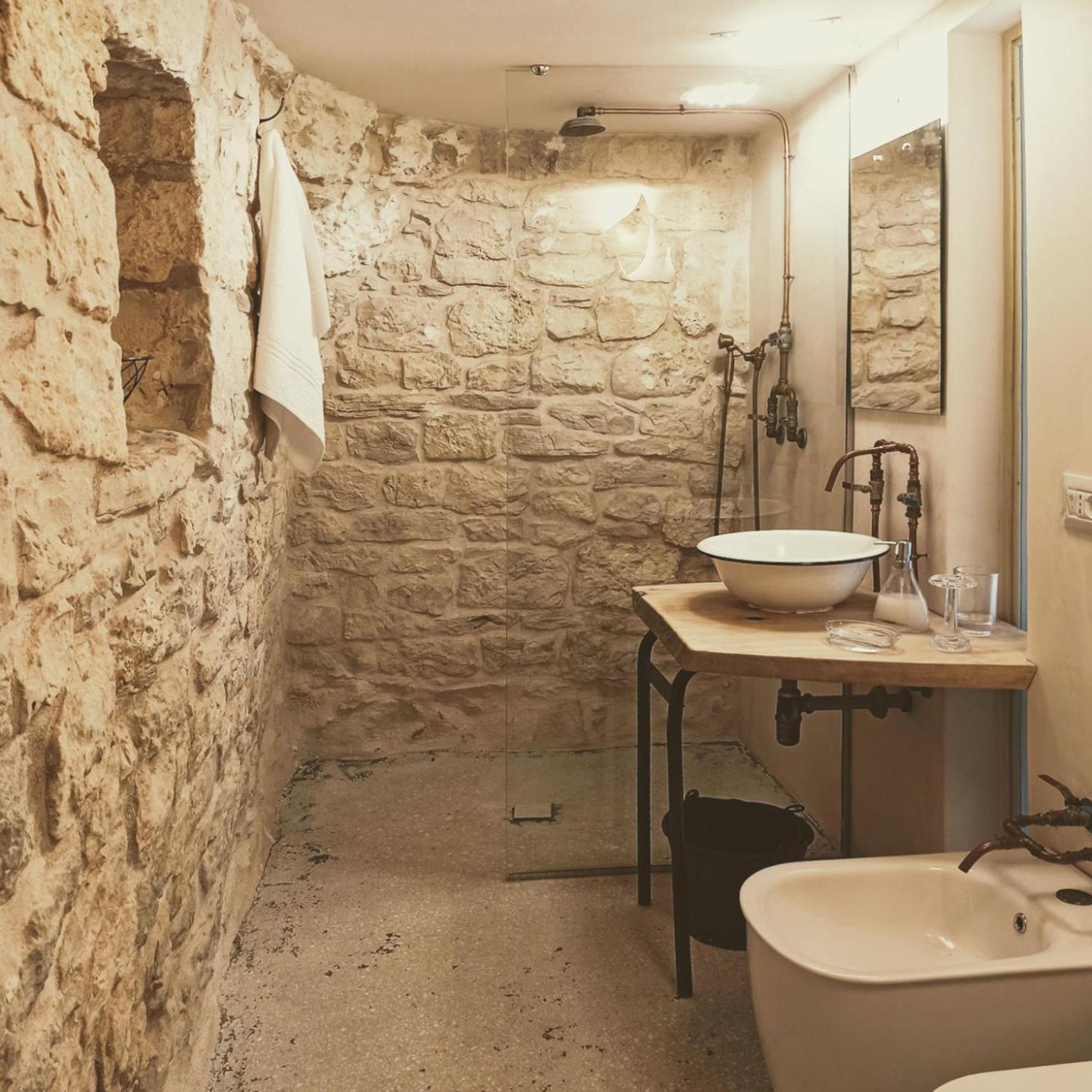 Double Room with Patio - Photo 2