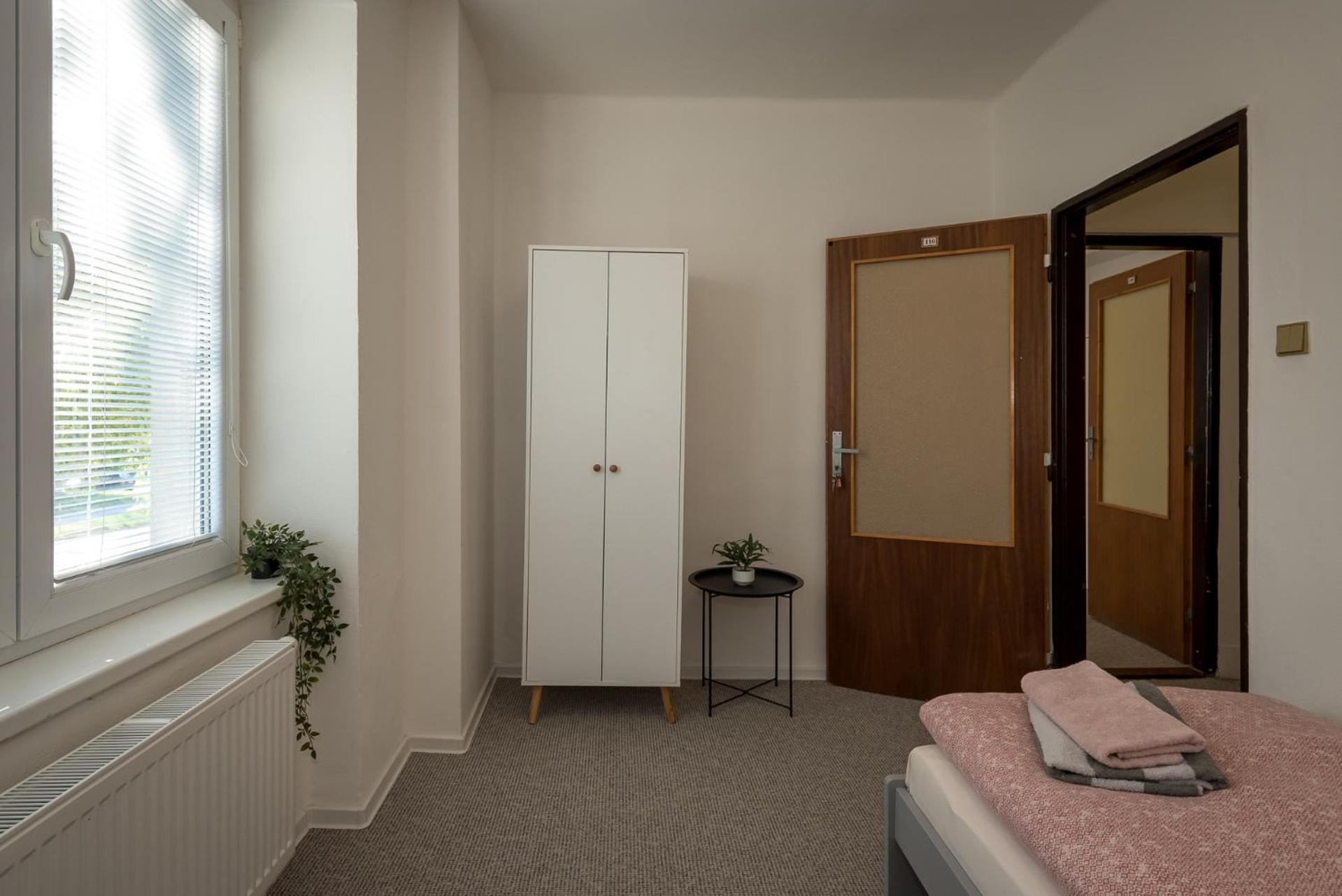 Single Room photo 3