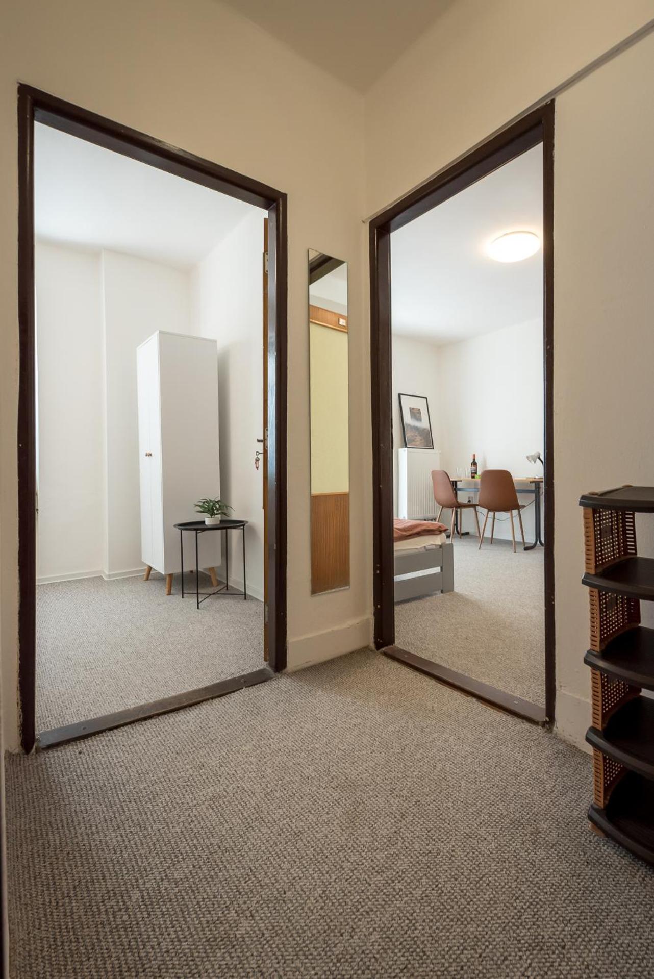 Large Double Room photo 1