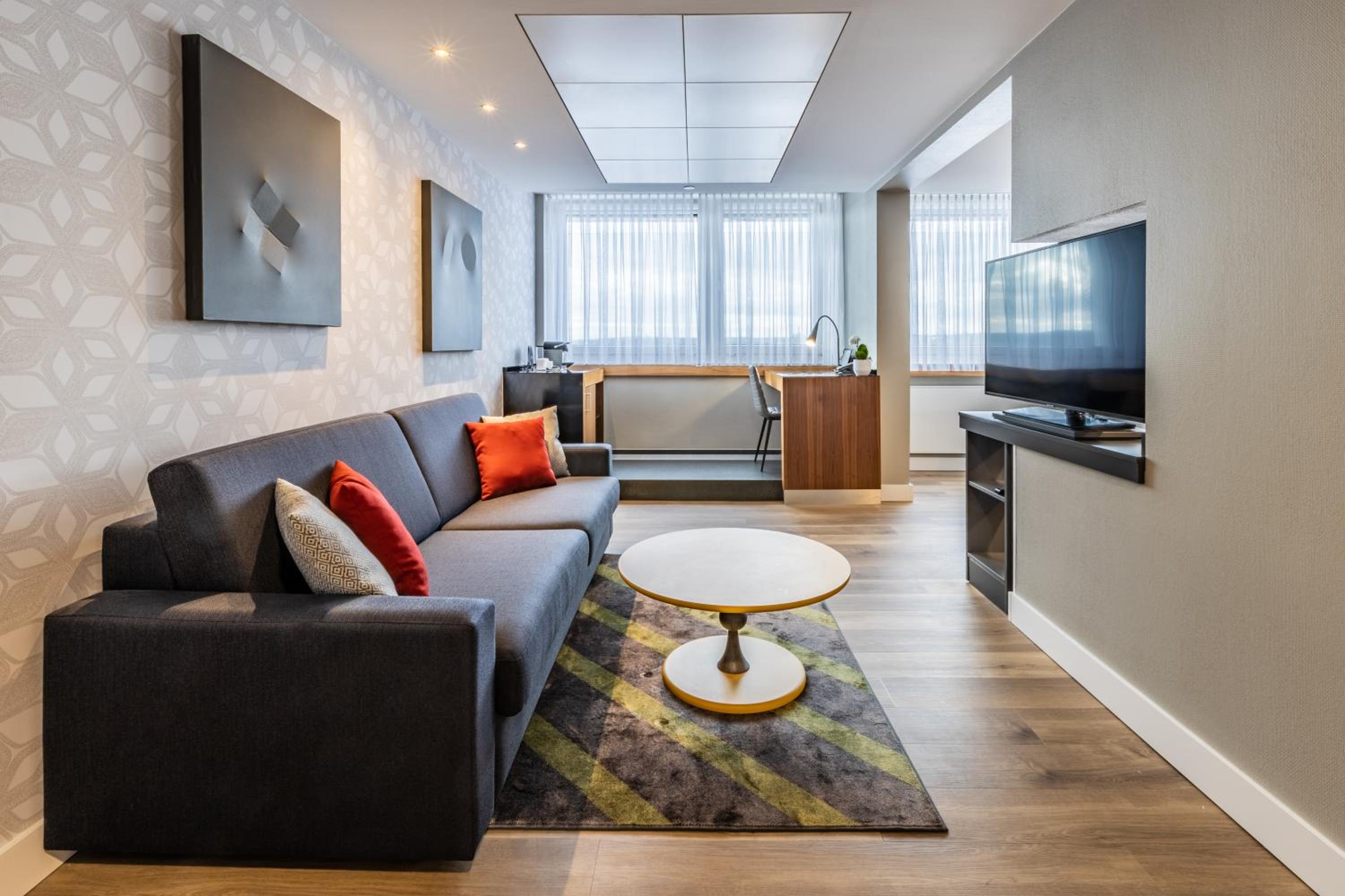 NYX Suite