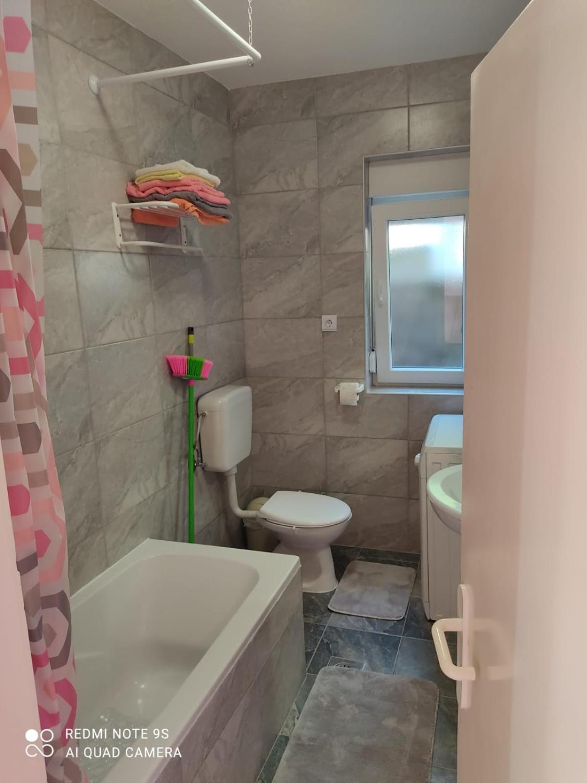 Apartment with Sea View photo 2