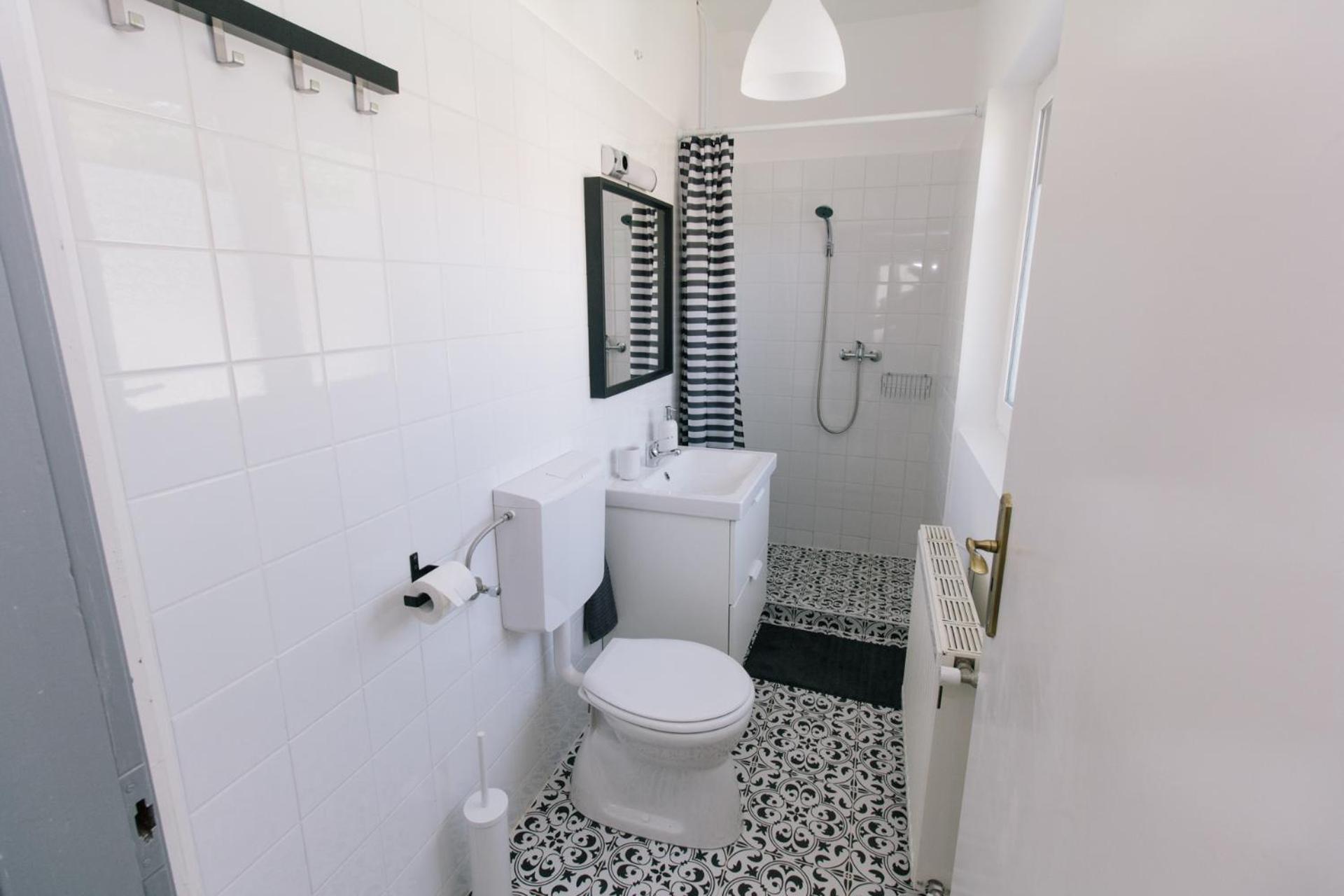 Triple Room with Bathroom photo 2