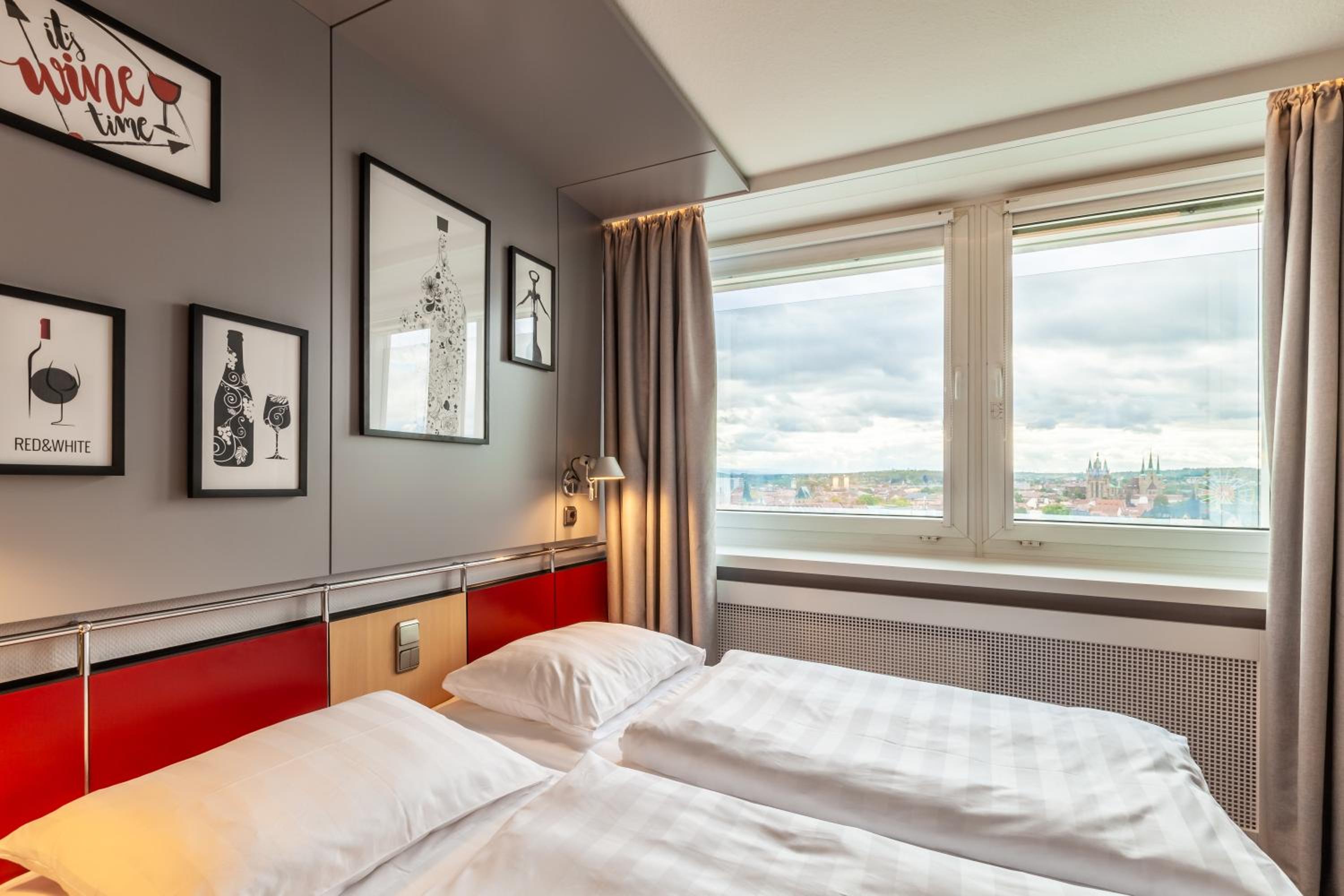 Space Double Room