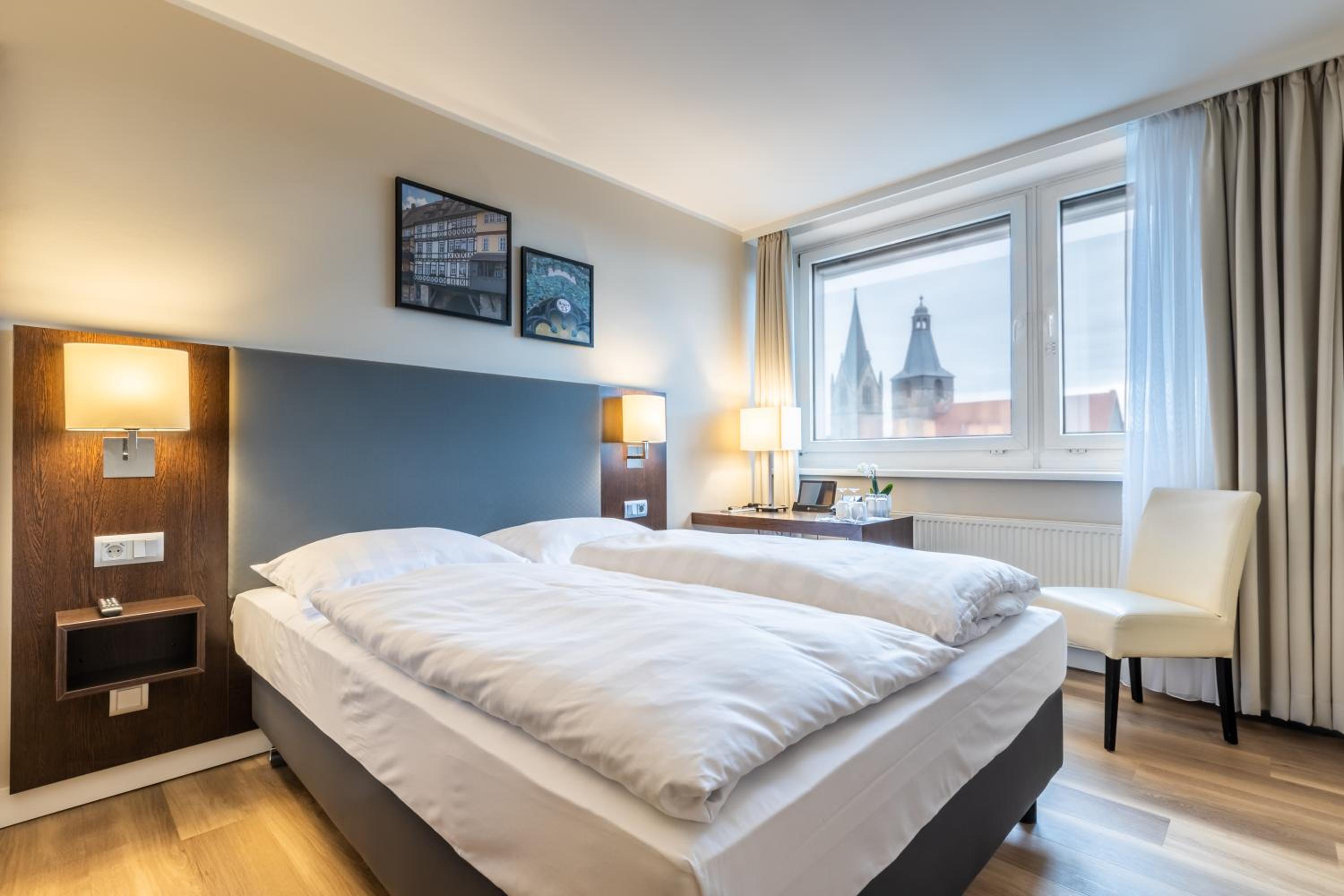 Space Double Room