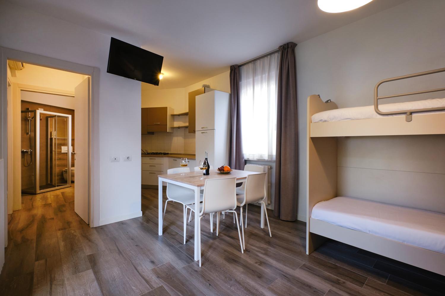 One-Bedroom Family Apartment - Photo 8