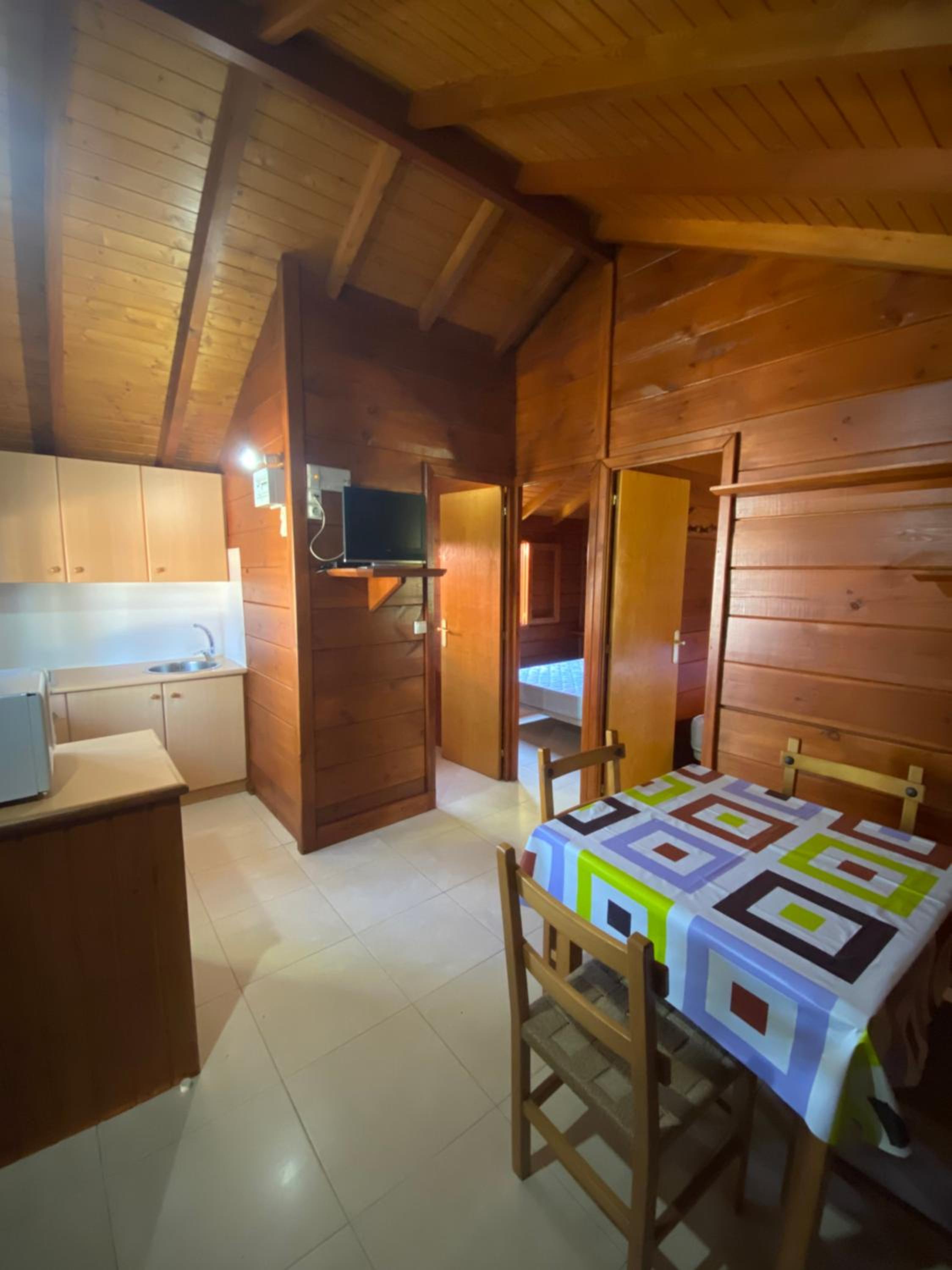Two-Bedroom Bungalow (4 Adults) photo 3