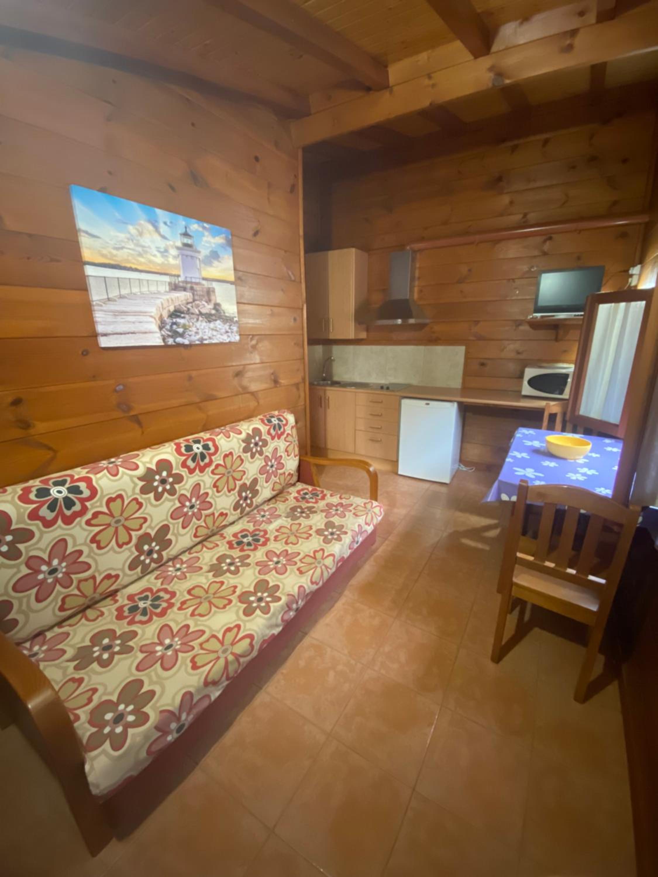 Bungalow de una habitación (2 adultos + 1 niño)