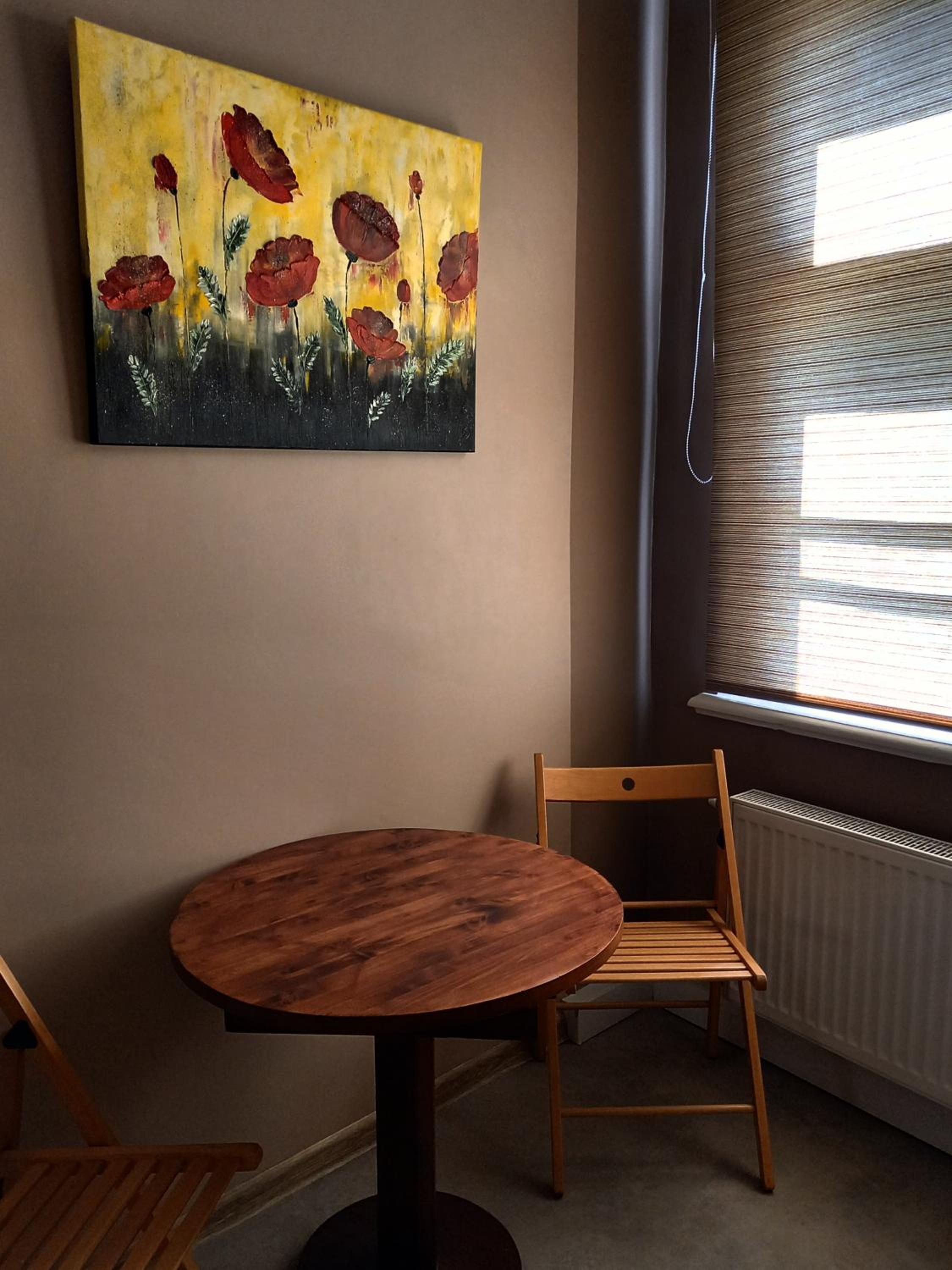 One-Bedroom Apartment - Photo 6