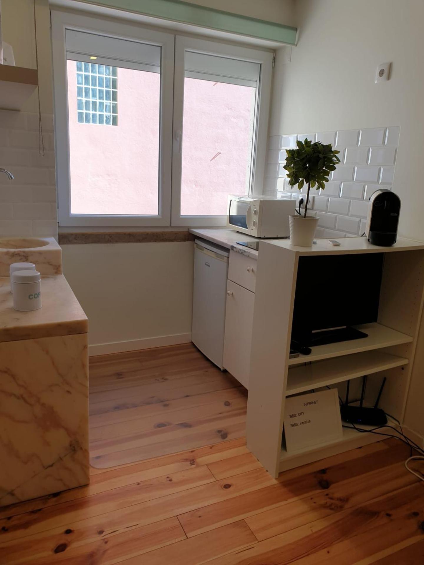 Studio Apartment photo 3