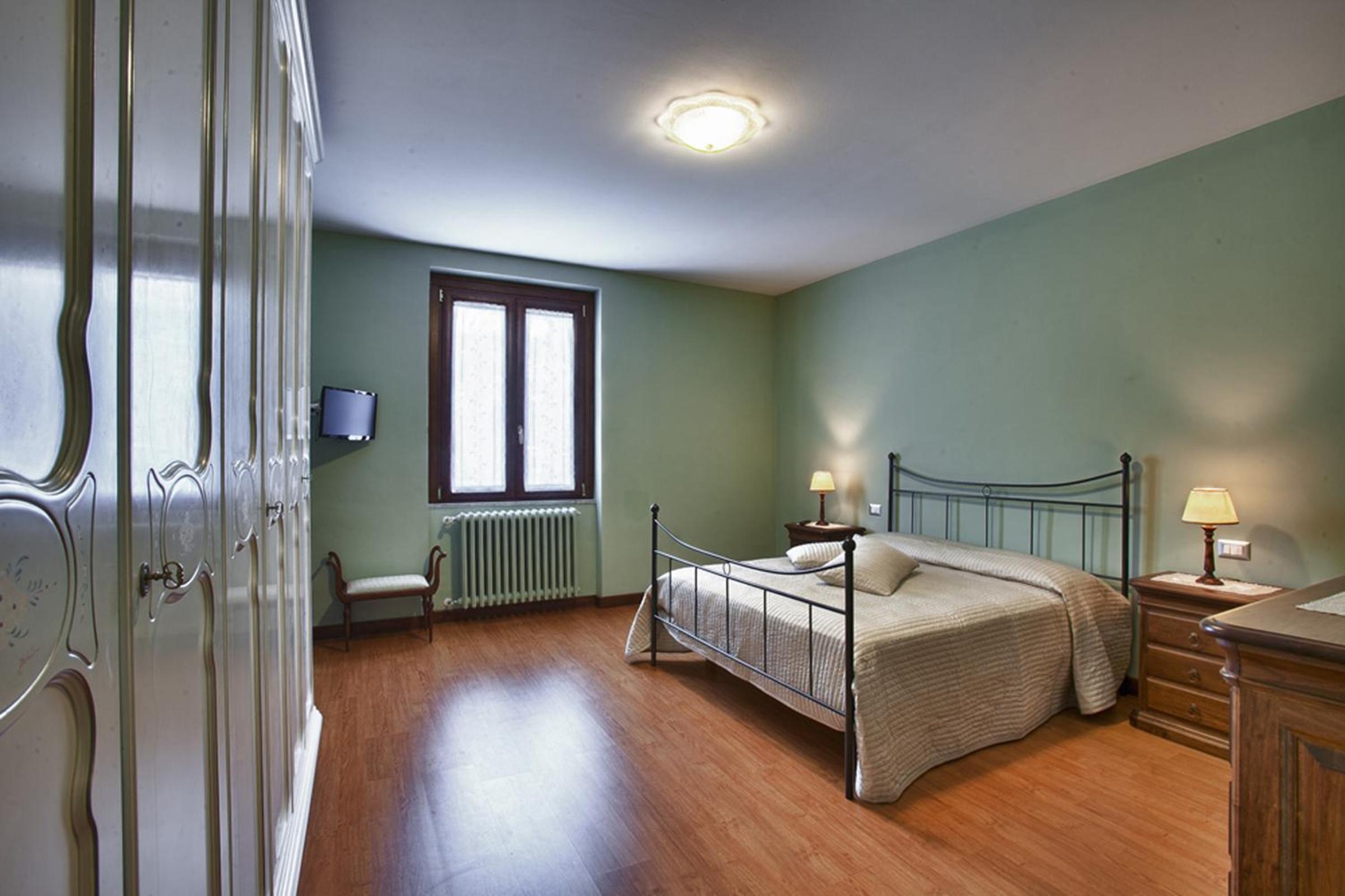 Double Room - Photo 19