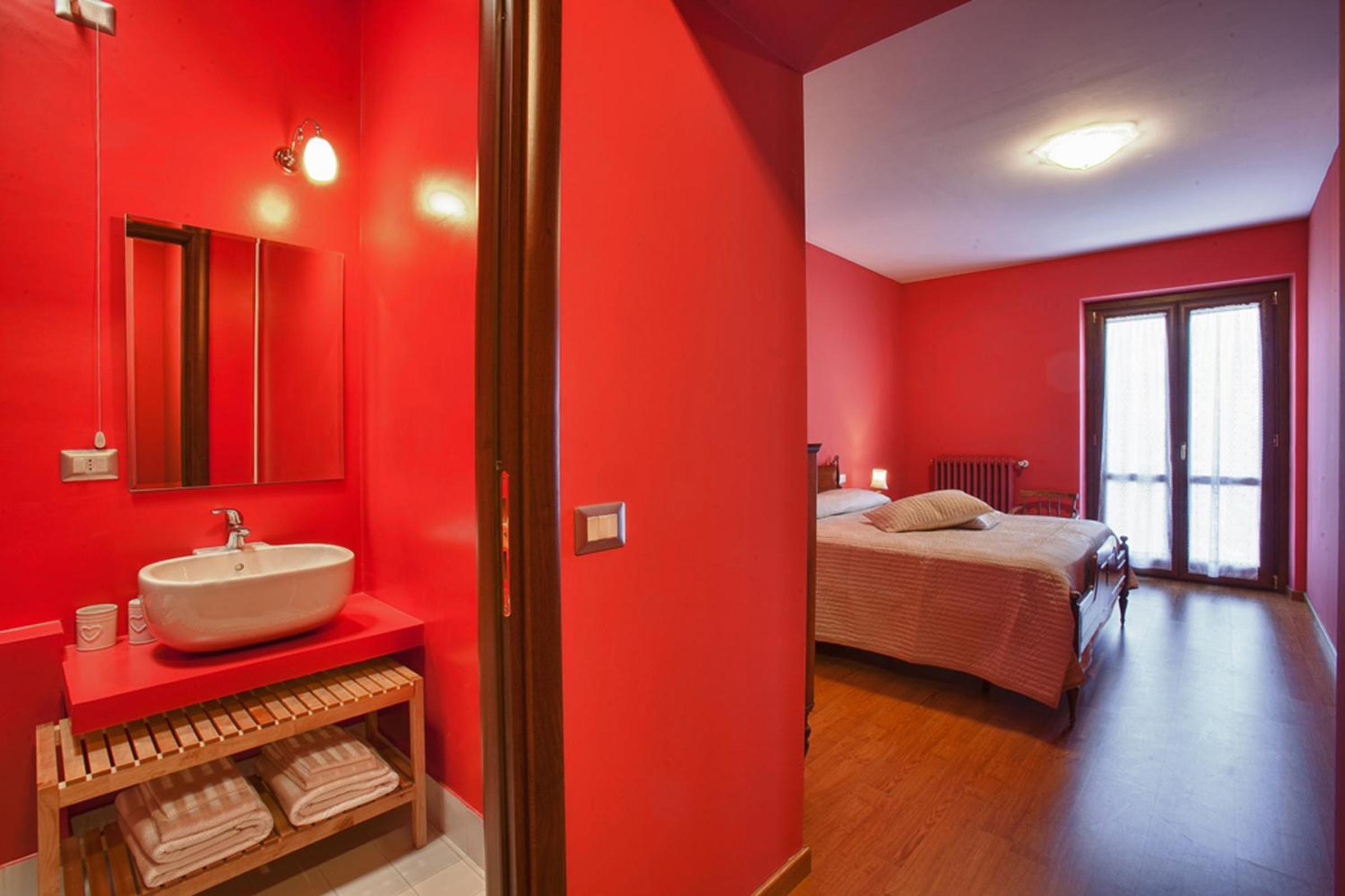 Double Room - Photo 4