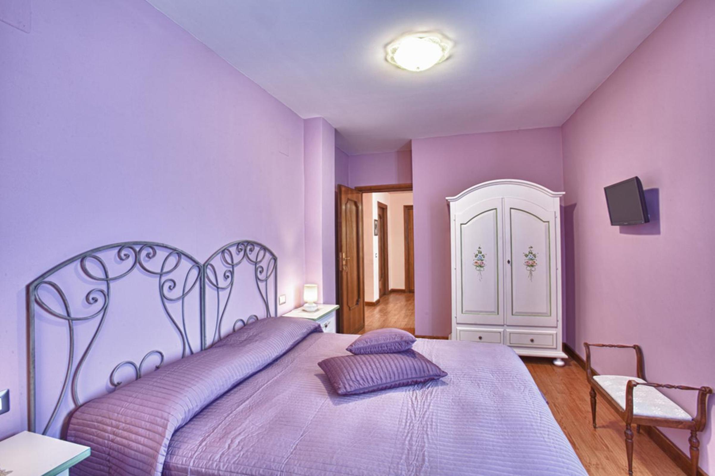Double Room - Photo 2