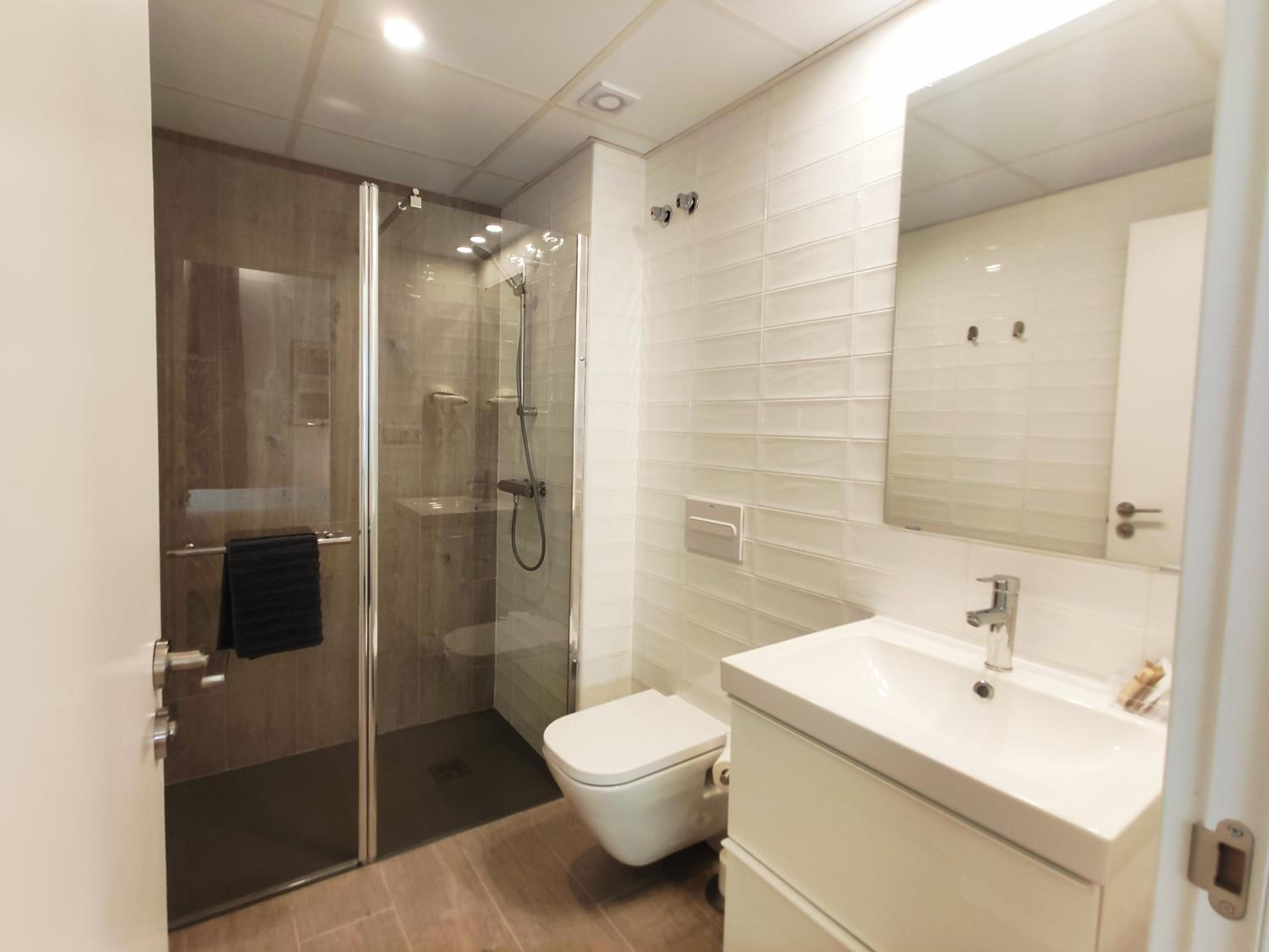 Double Room with Private Bathroom photo 3