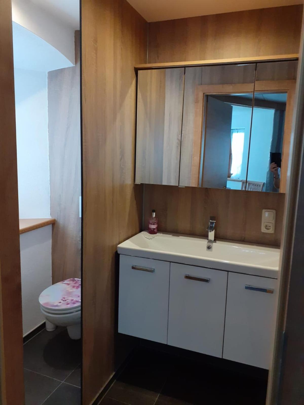Double Room with Private Bathroom photo 3