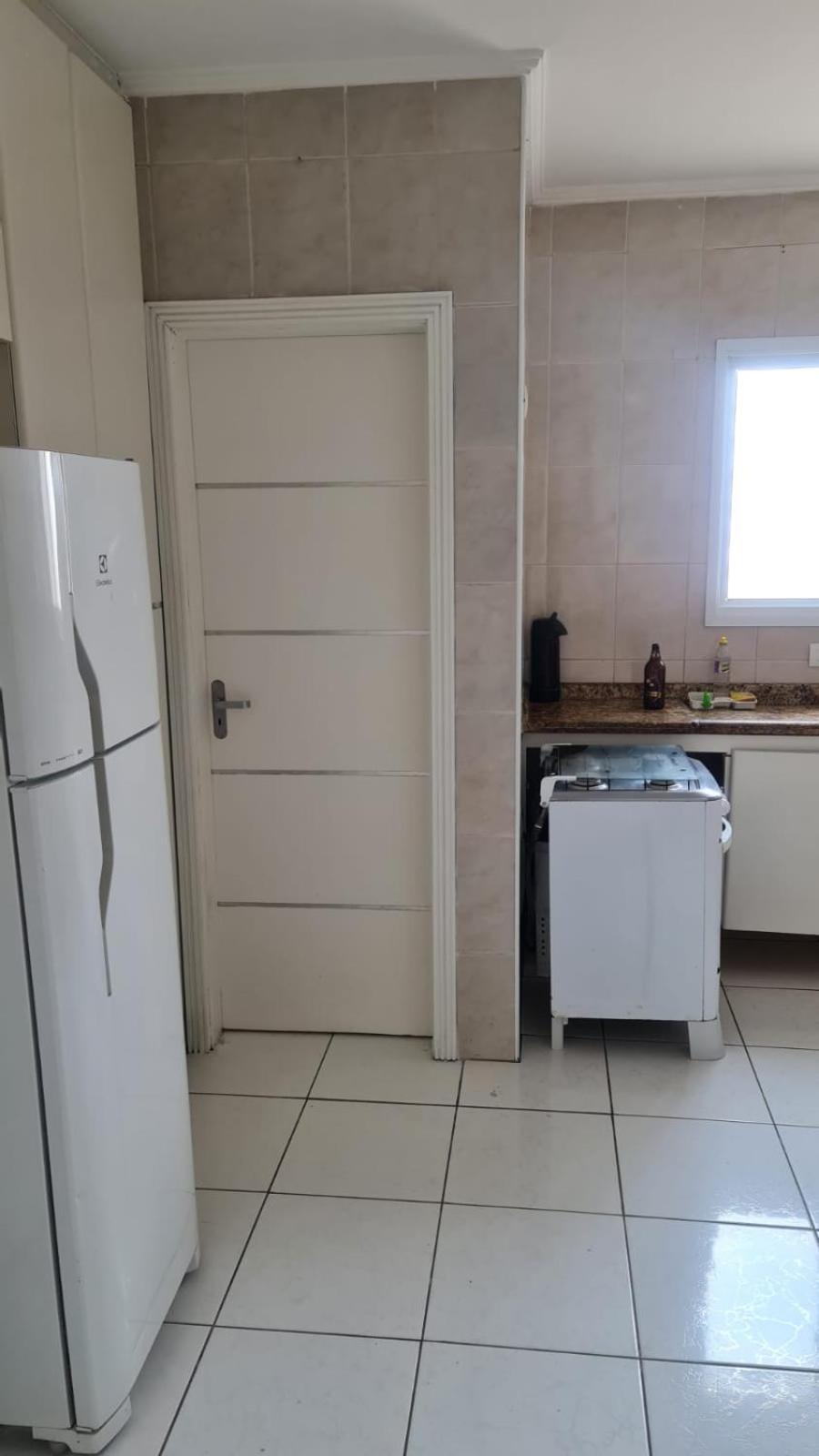 Apartment with Sea View - Photo 12