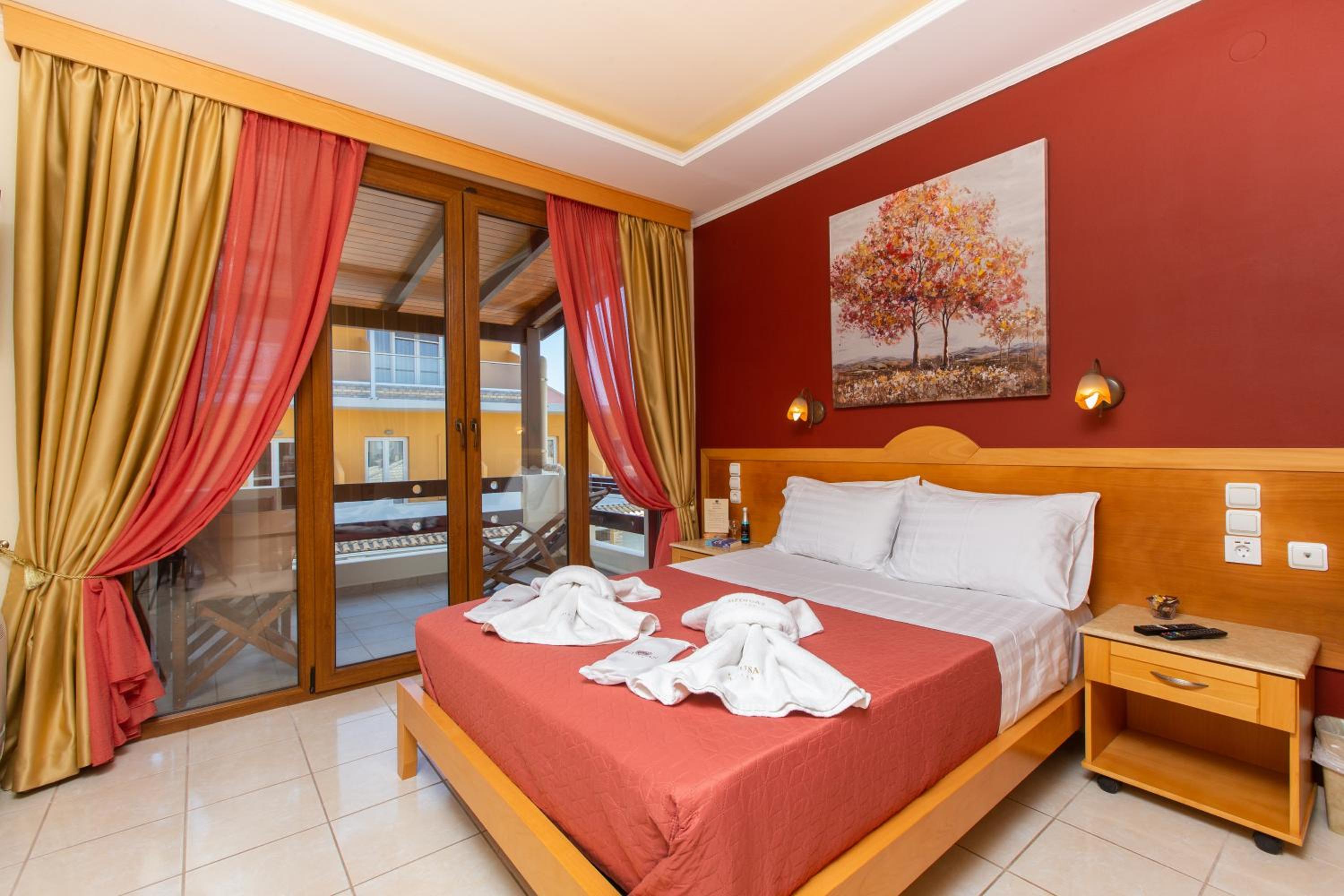 Two-Bedroom Villa - Photo 1