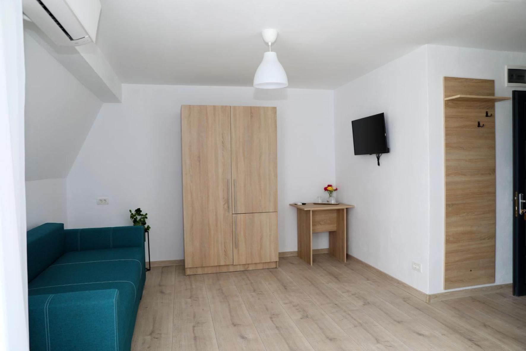 Suite with Balcony photo 1