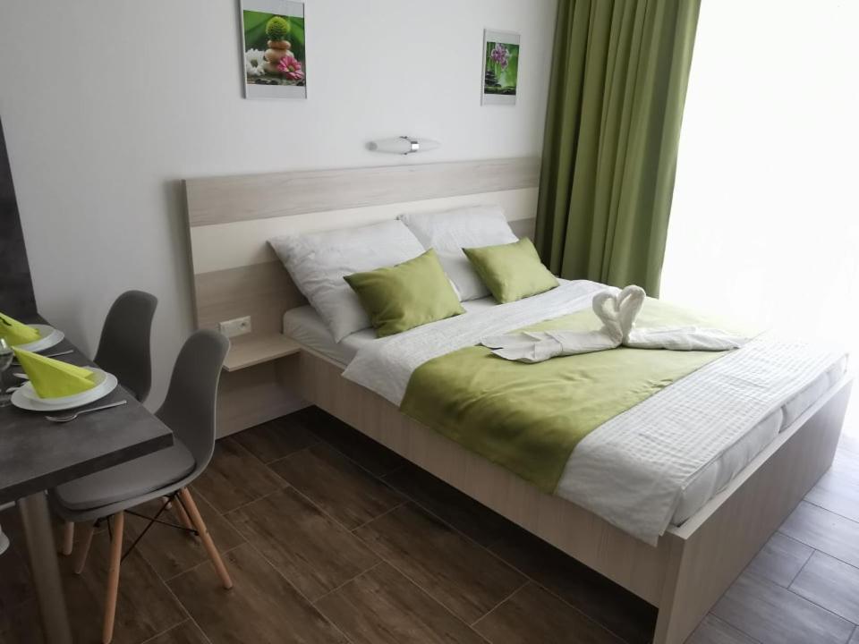 Two-Bedroom Apartment photo 2