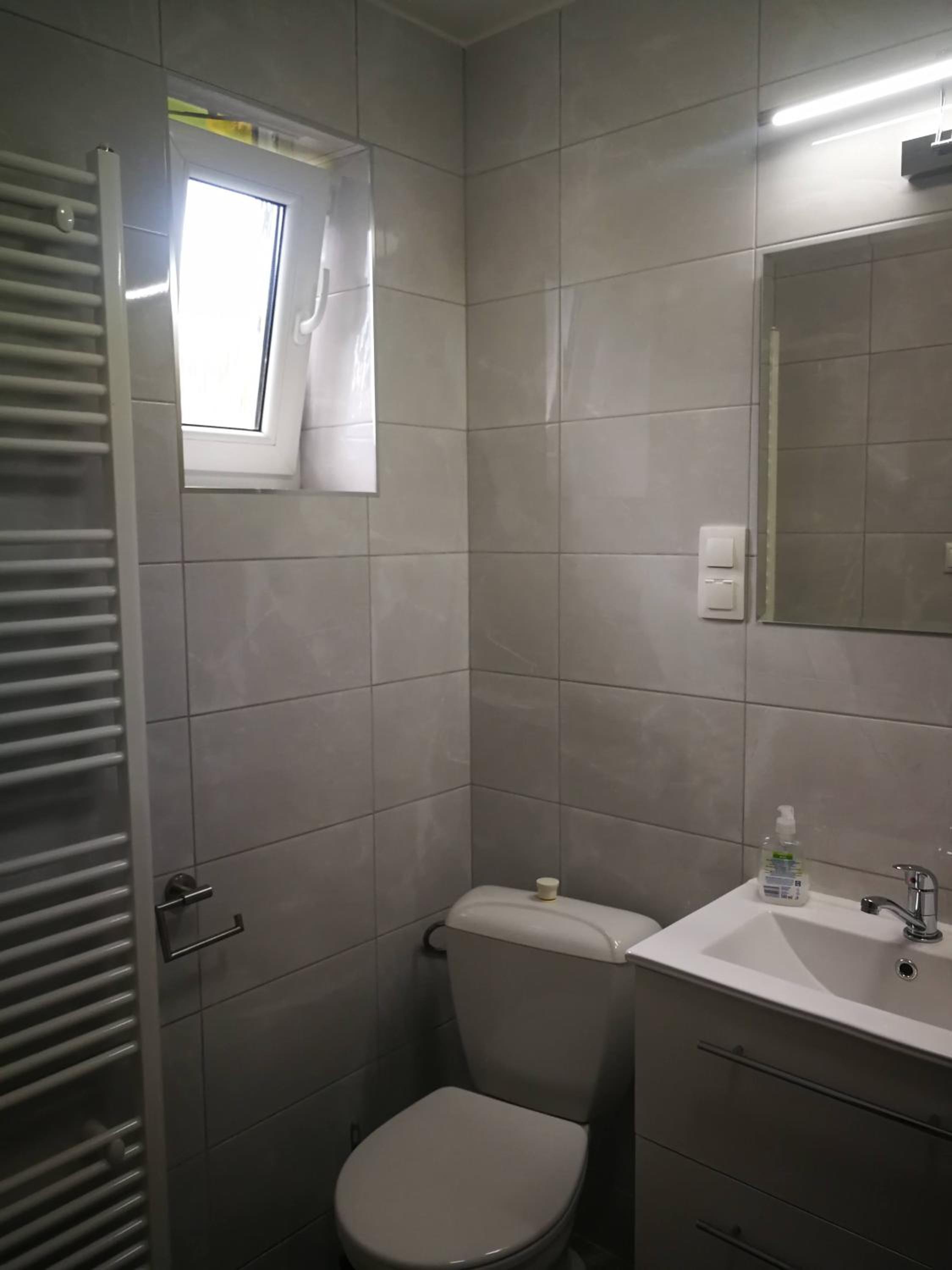 Apartment - Ground Floor photo 2