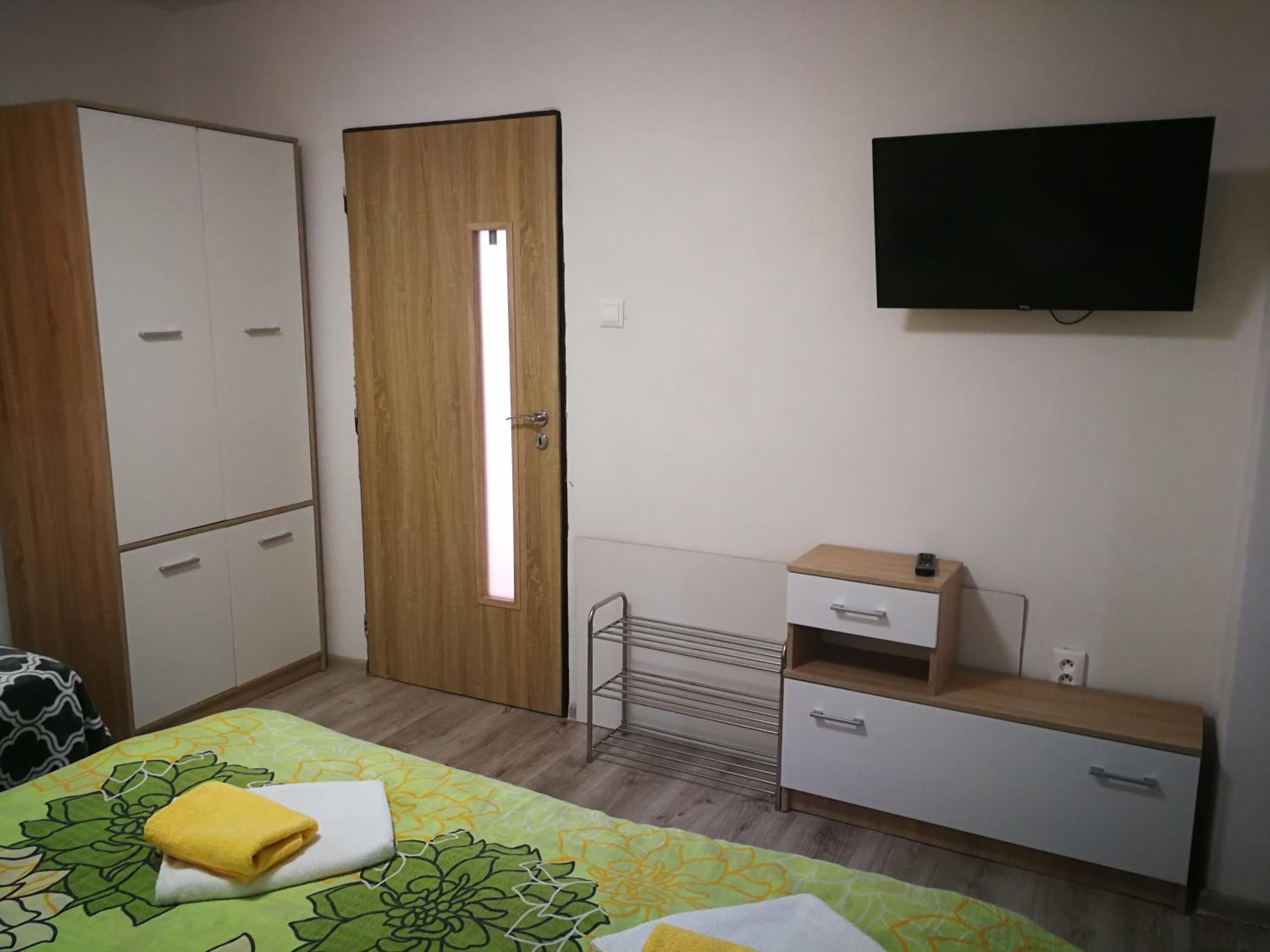 Apartment - Ground Floor photo 3