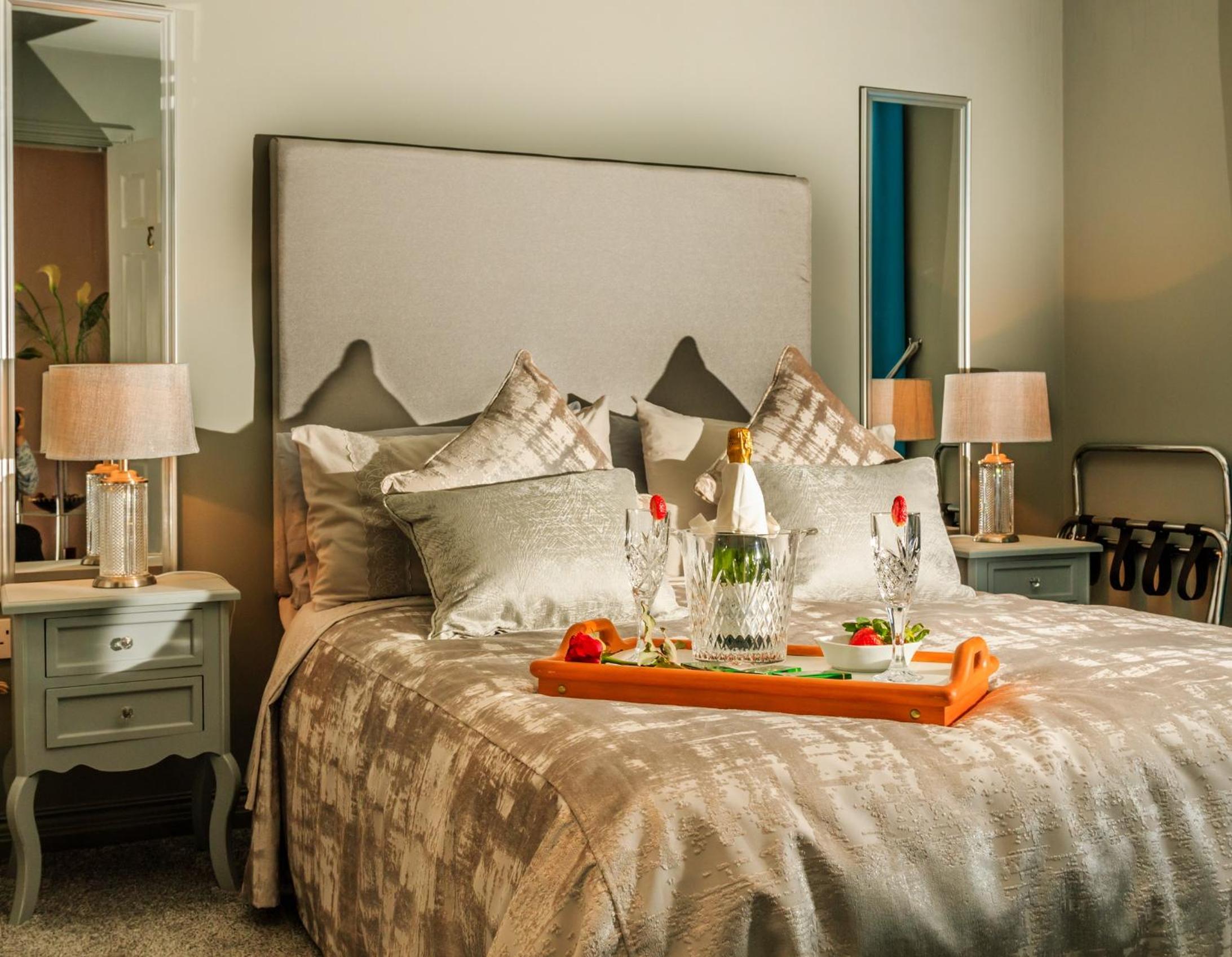 Deluxe Double Room - Photo 1