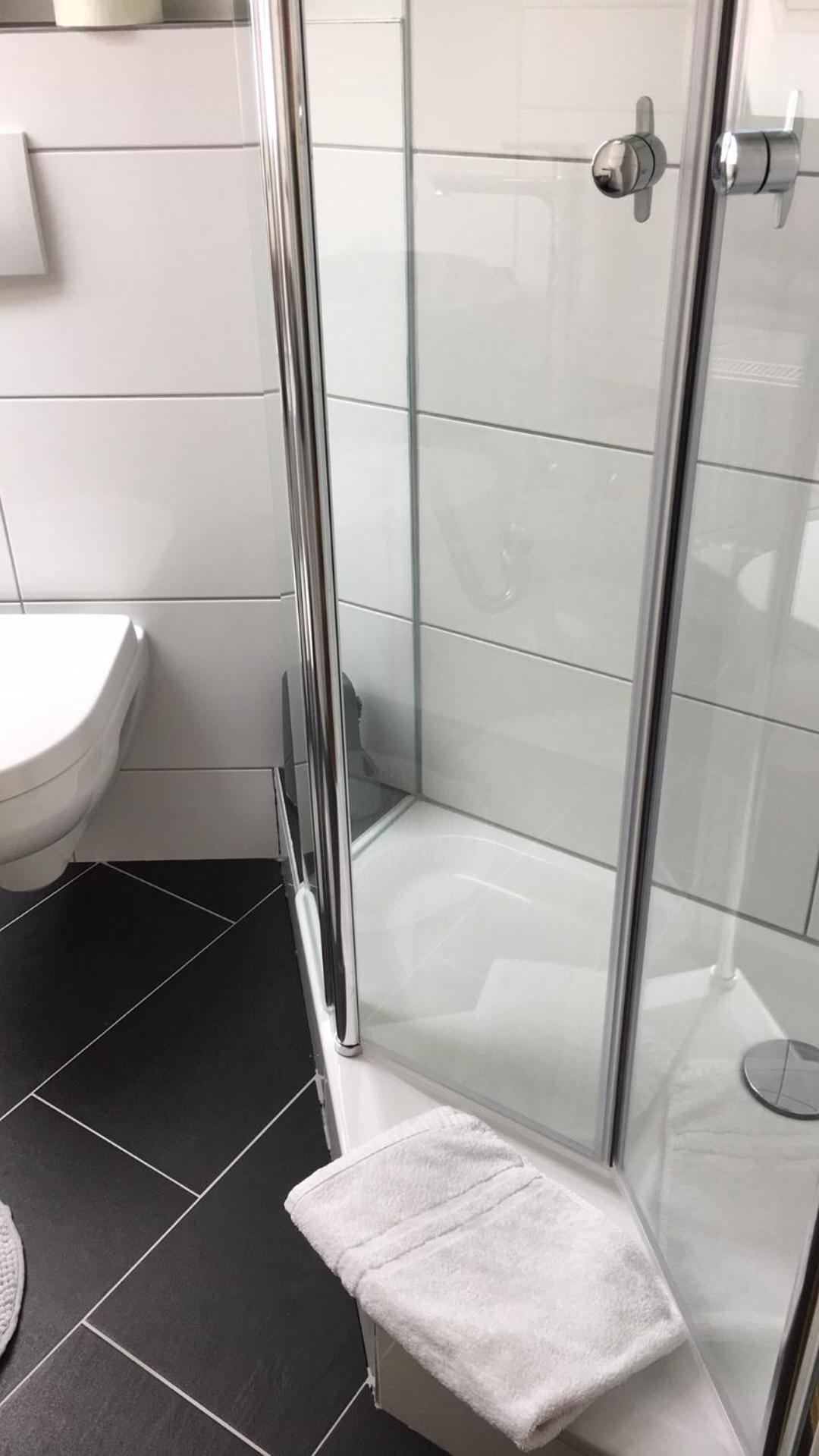 Deluxe Double Room With Bath photo 2