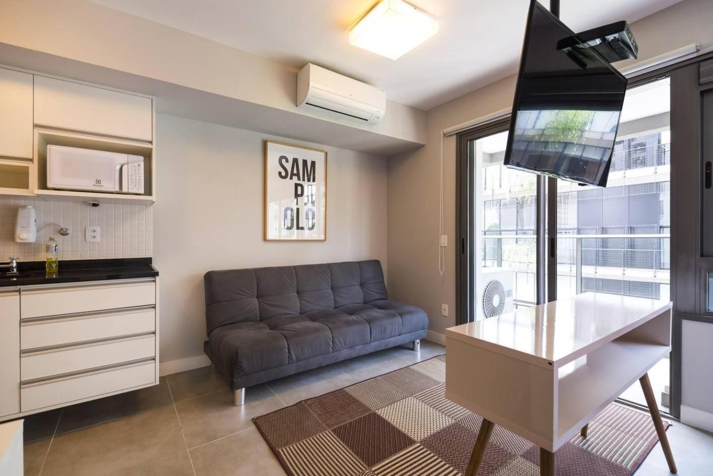 Apartment with Balcony - Photo 11