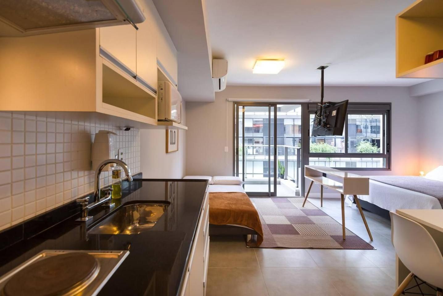 Apartment with Balcony - Photo 22