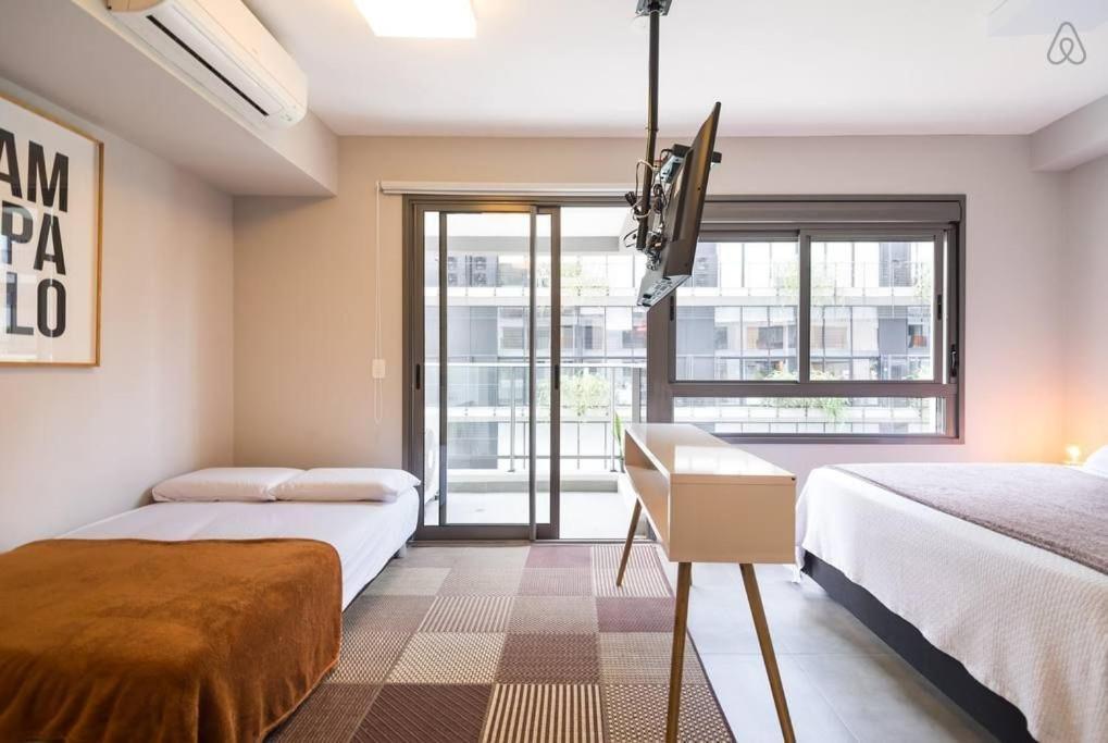 Apartment with Balcony - Photo 4