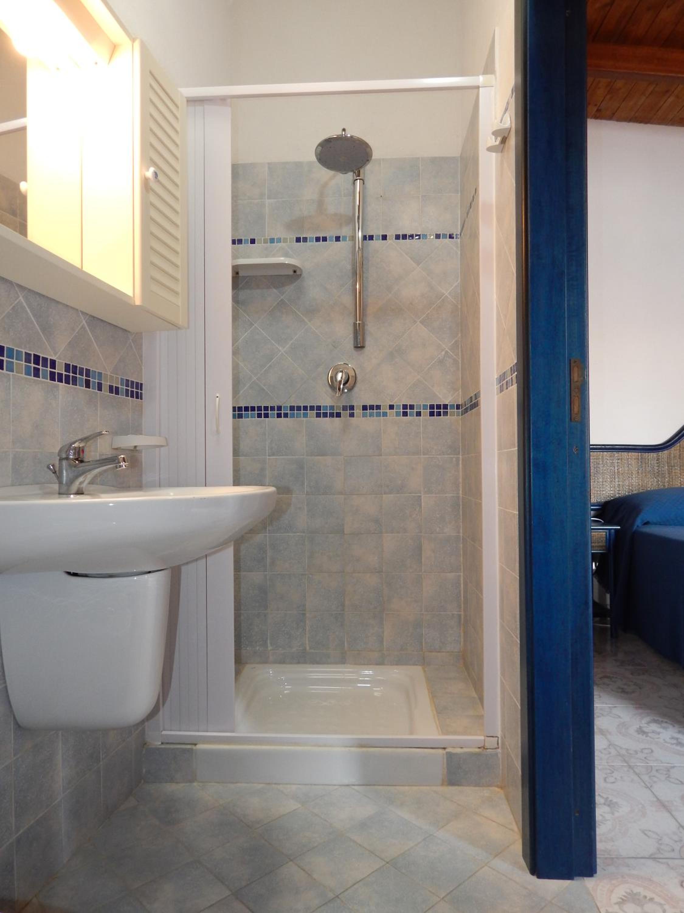 Triple Room - Photo 3