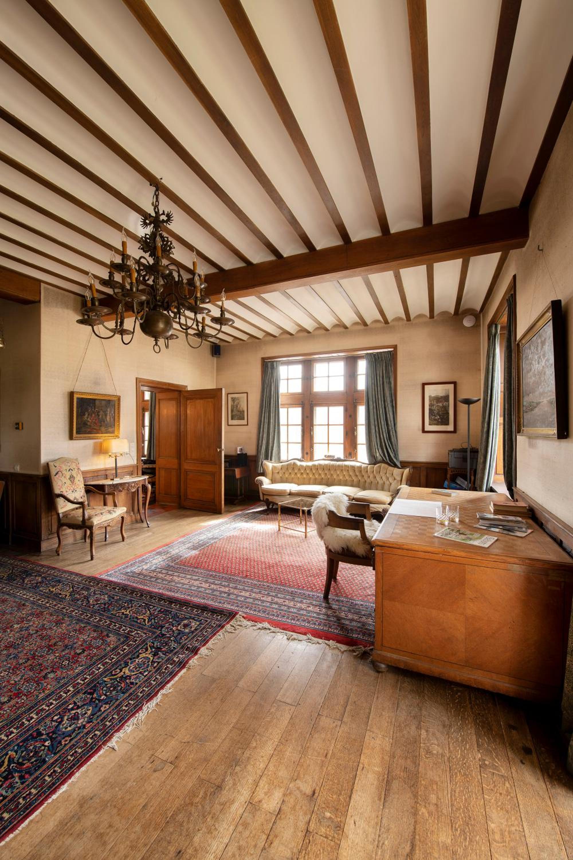 Villa photo 1