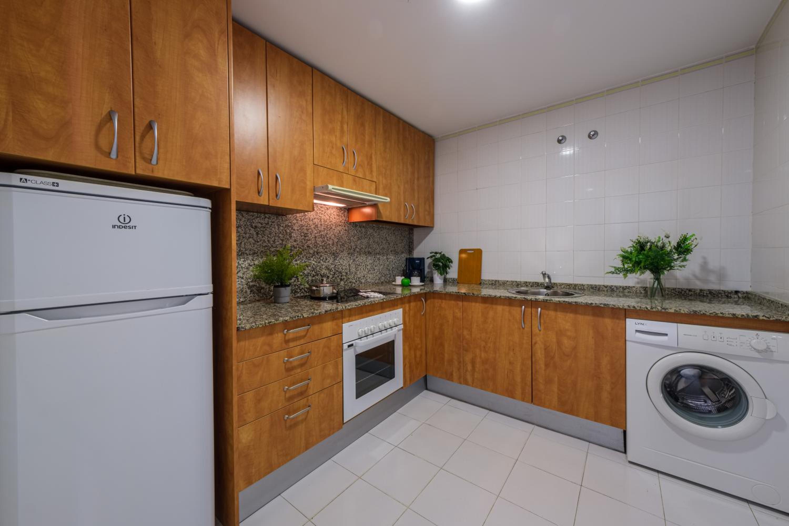 Two-Bedroom Apartment (2 Adults + 4 Children) photo 3