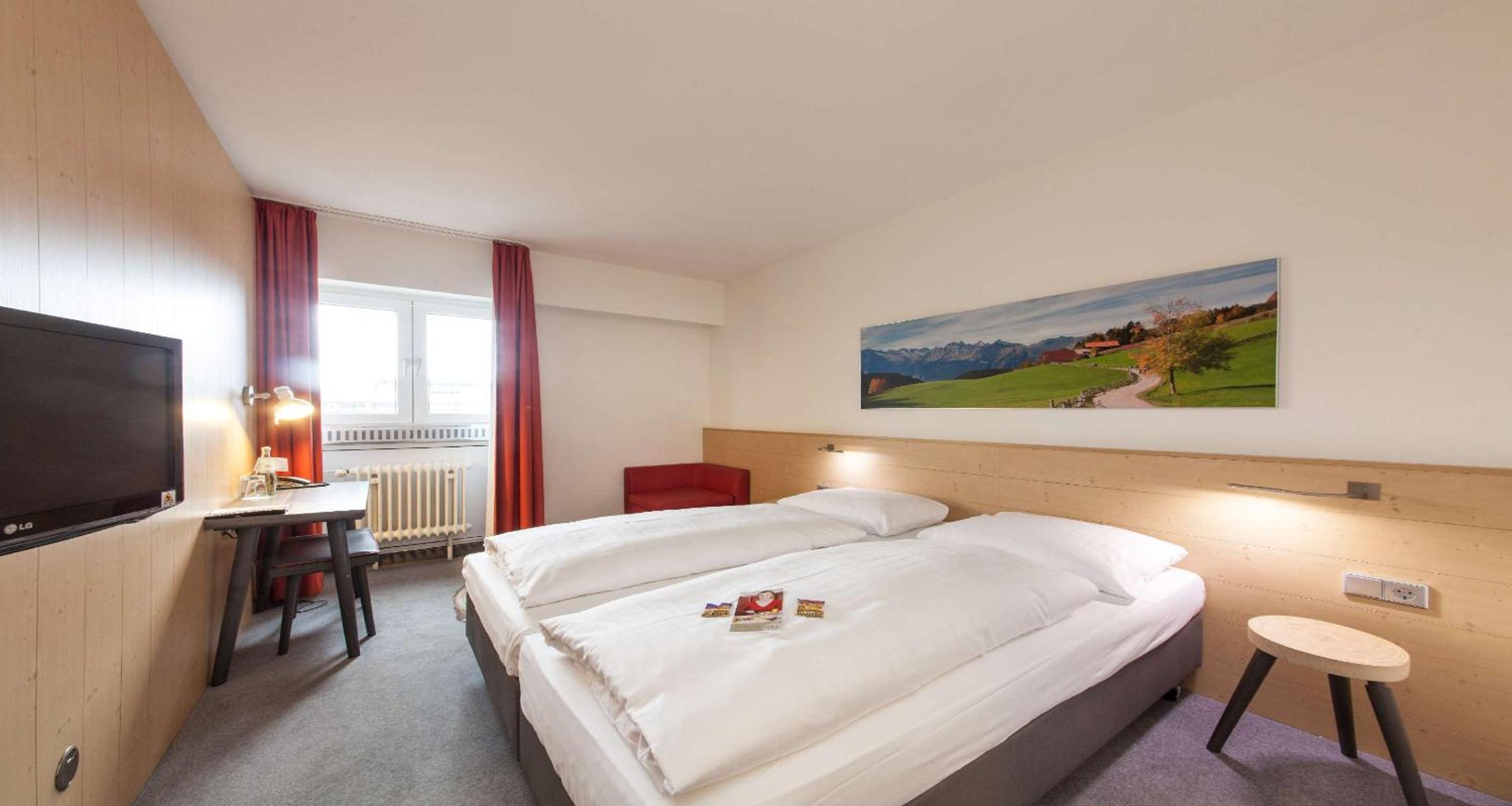 Standard Double Room - Photo 1