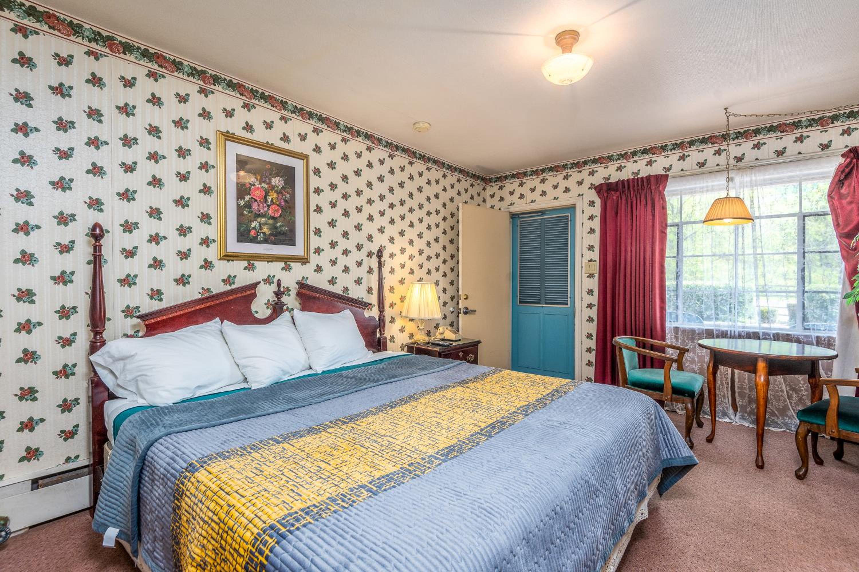 King Room with Spa Bath photo 2