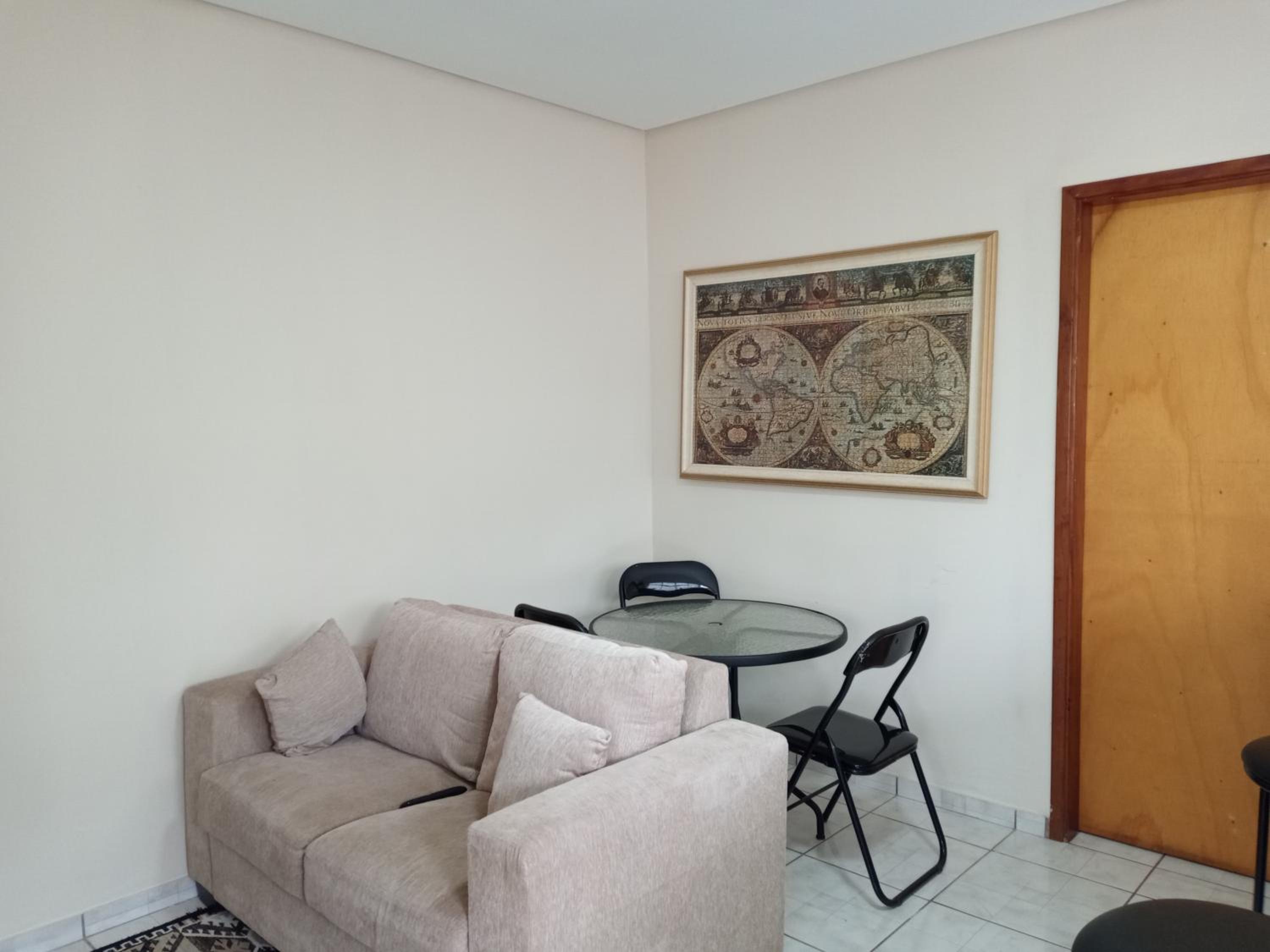 Apartment photo 1