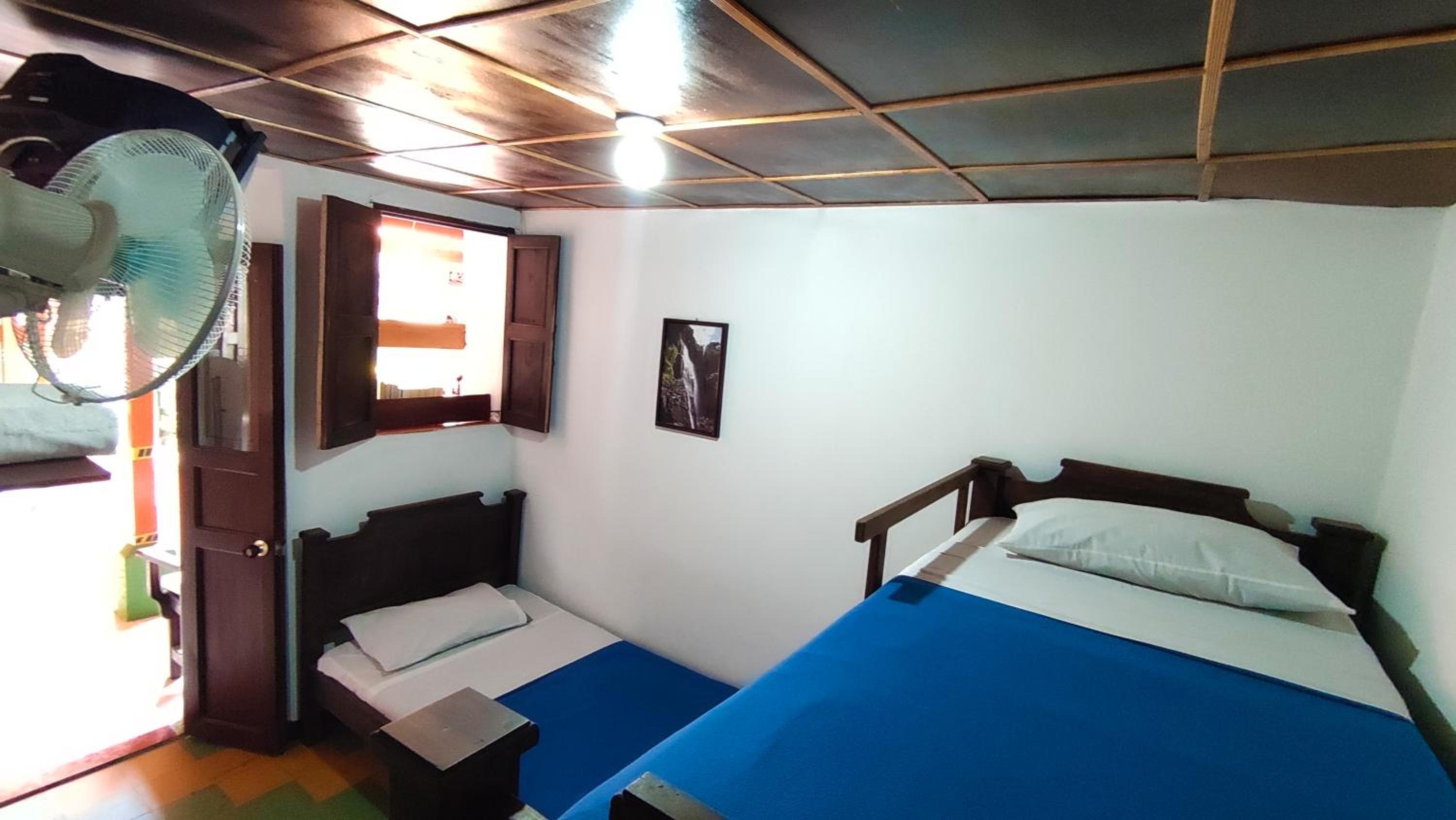 Triple Room with Private Bathroom photo 2