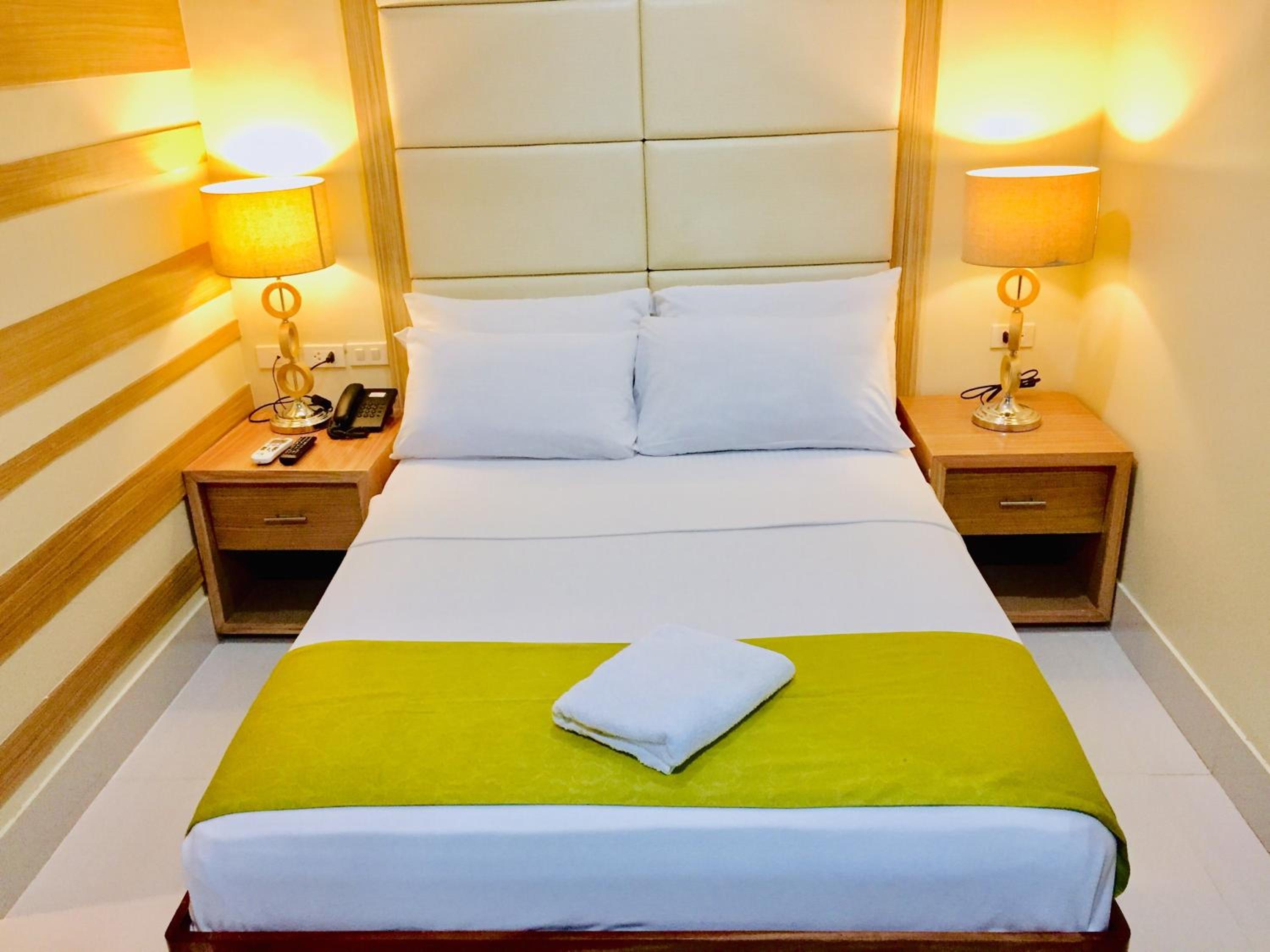 Double Room - Photo 2