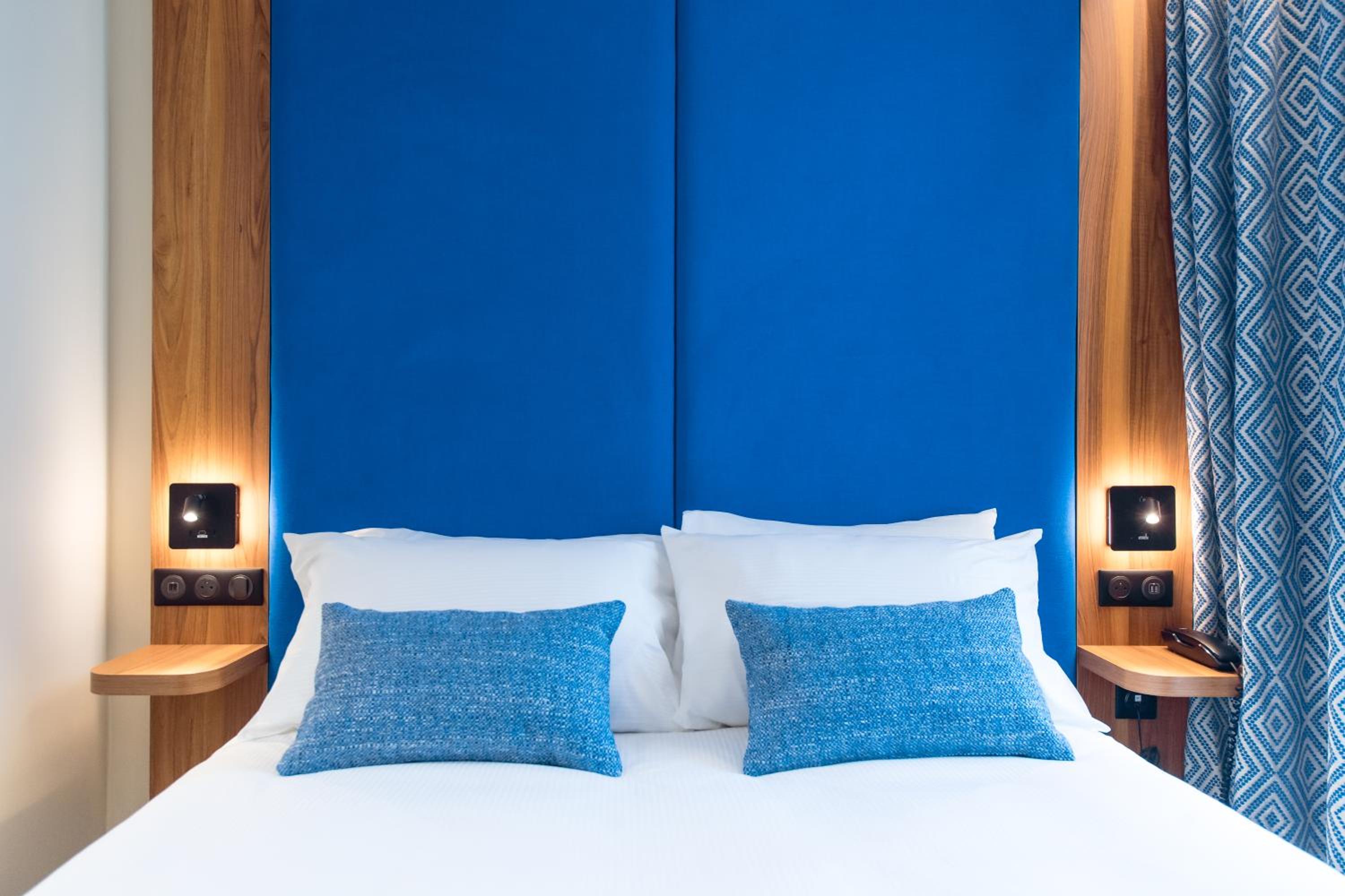 Superior Single Room thumbnail 5