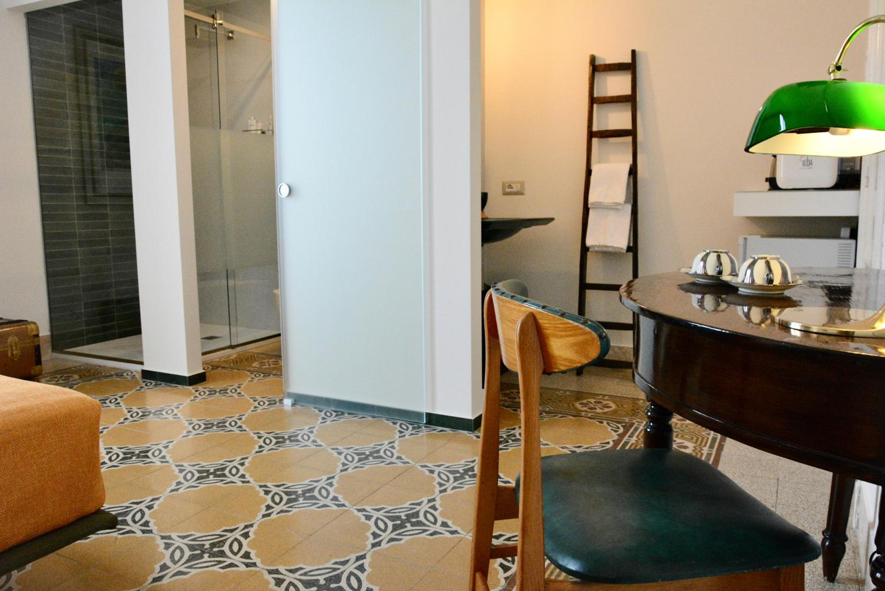 Deluxe Double Room - Photo 5